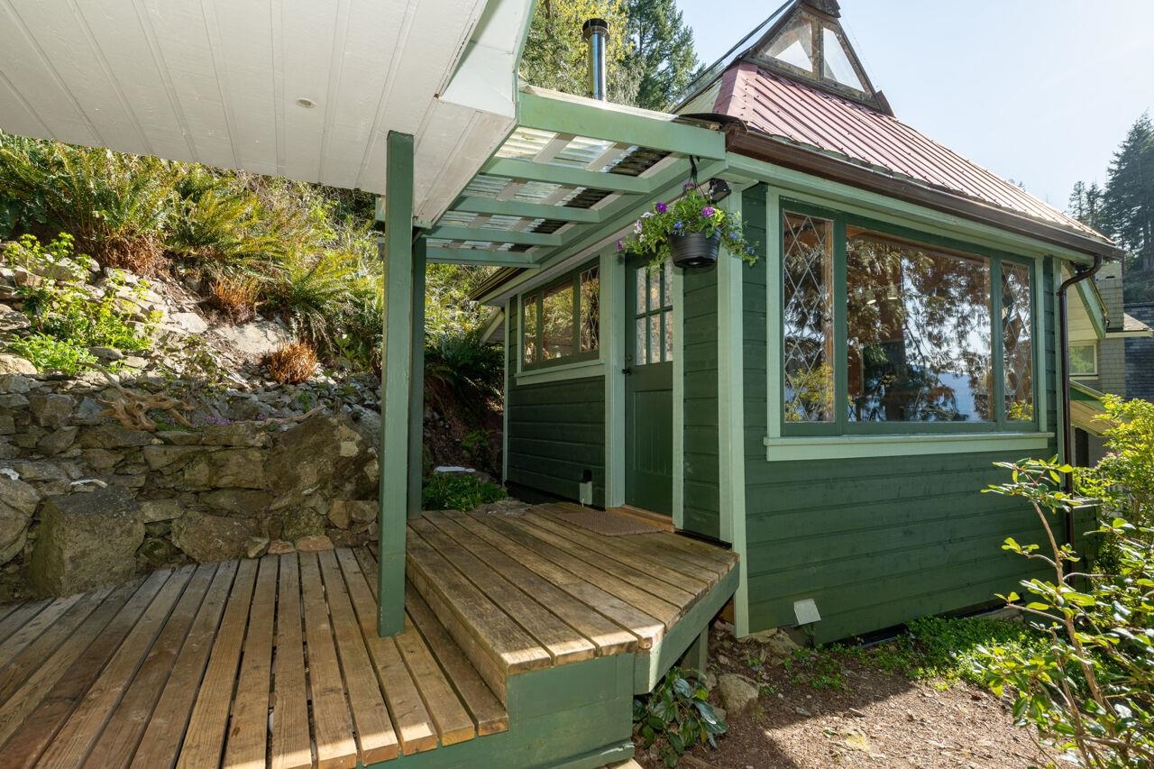1587 MOUNT GARDNER ROAD
