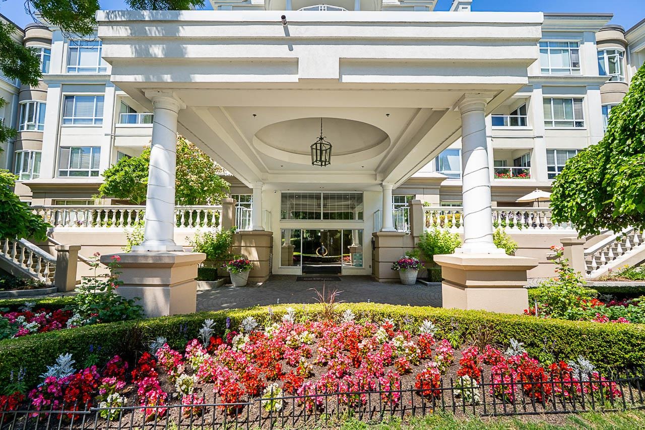 405 5735 HAMPTON PLACE