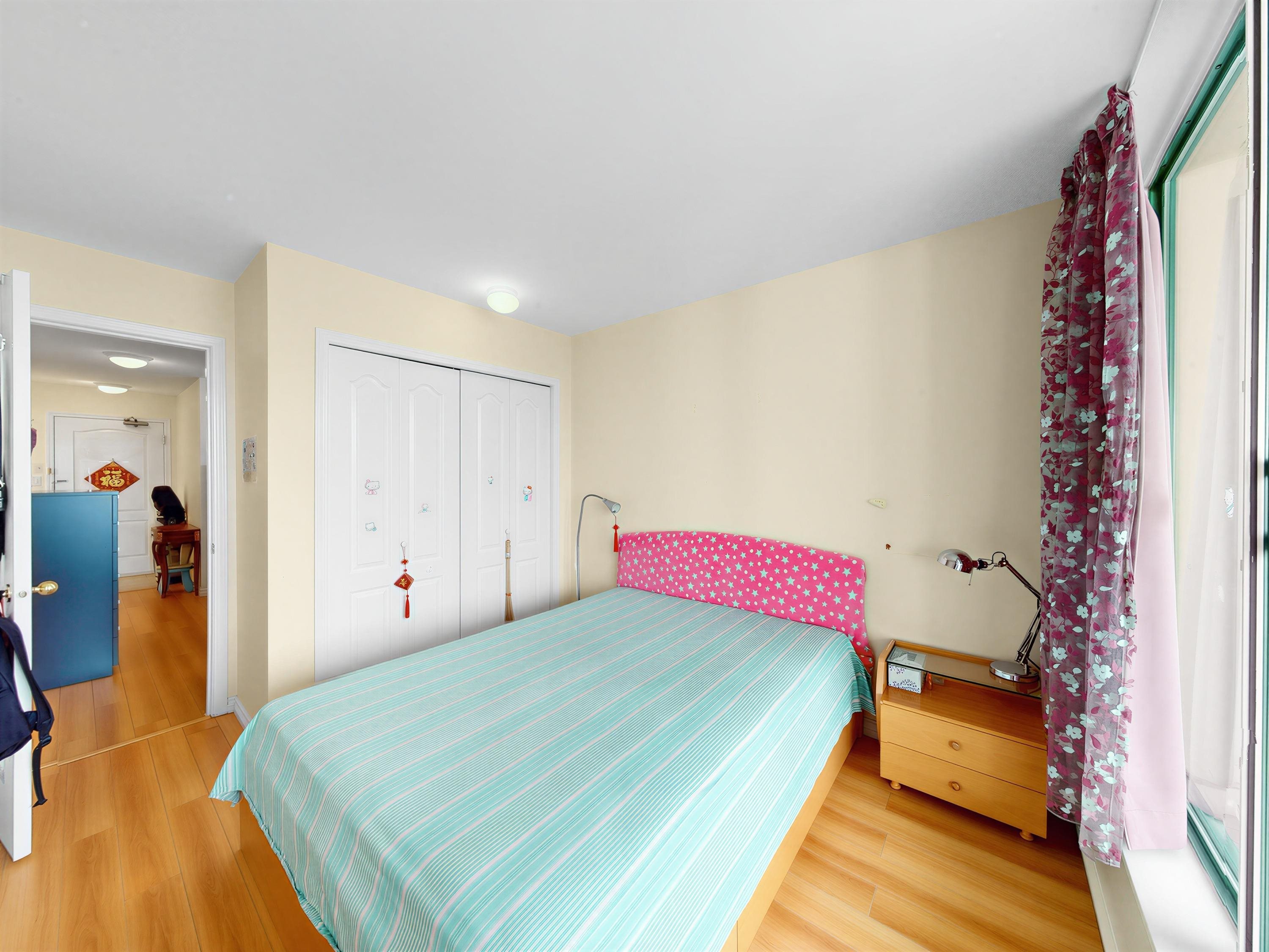 1706 5899 WILSON AVENUE
