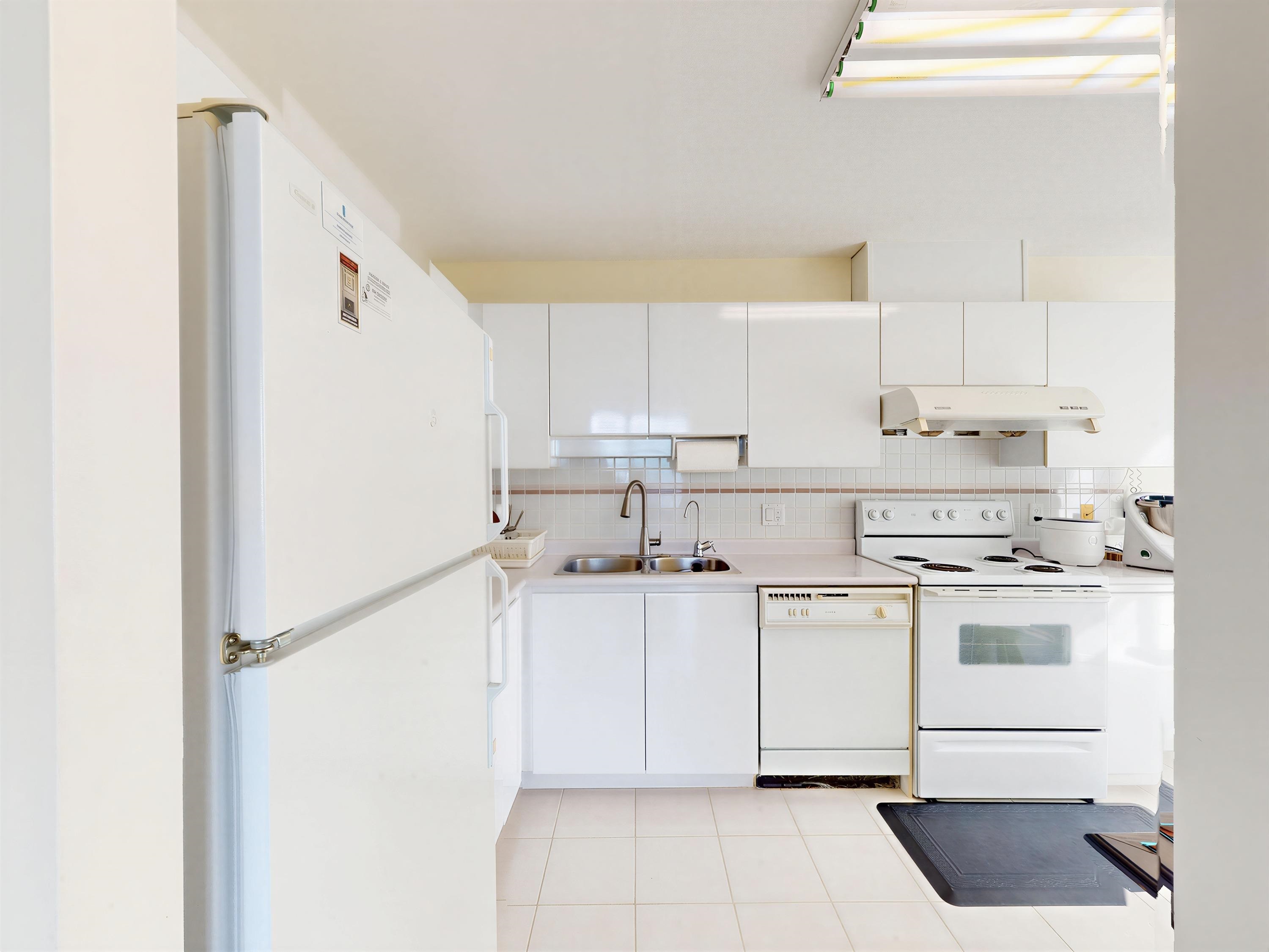 1706 5899 WILSON AVENUE