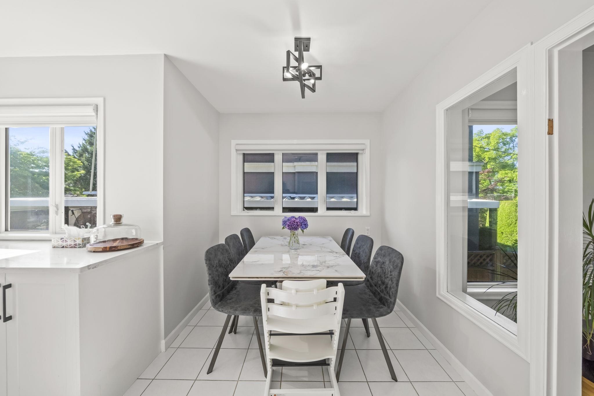 2510 CAMROSE DRIVE
