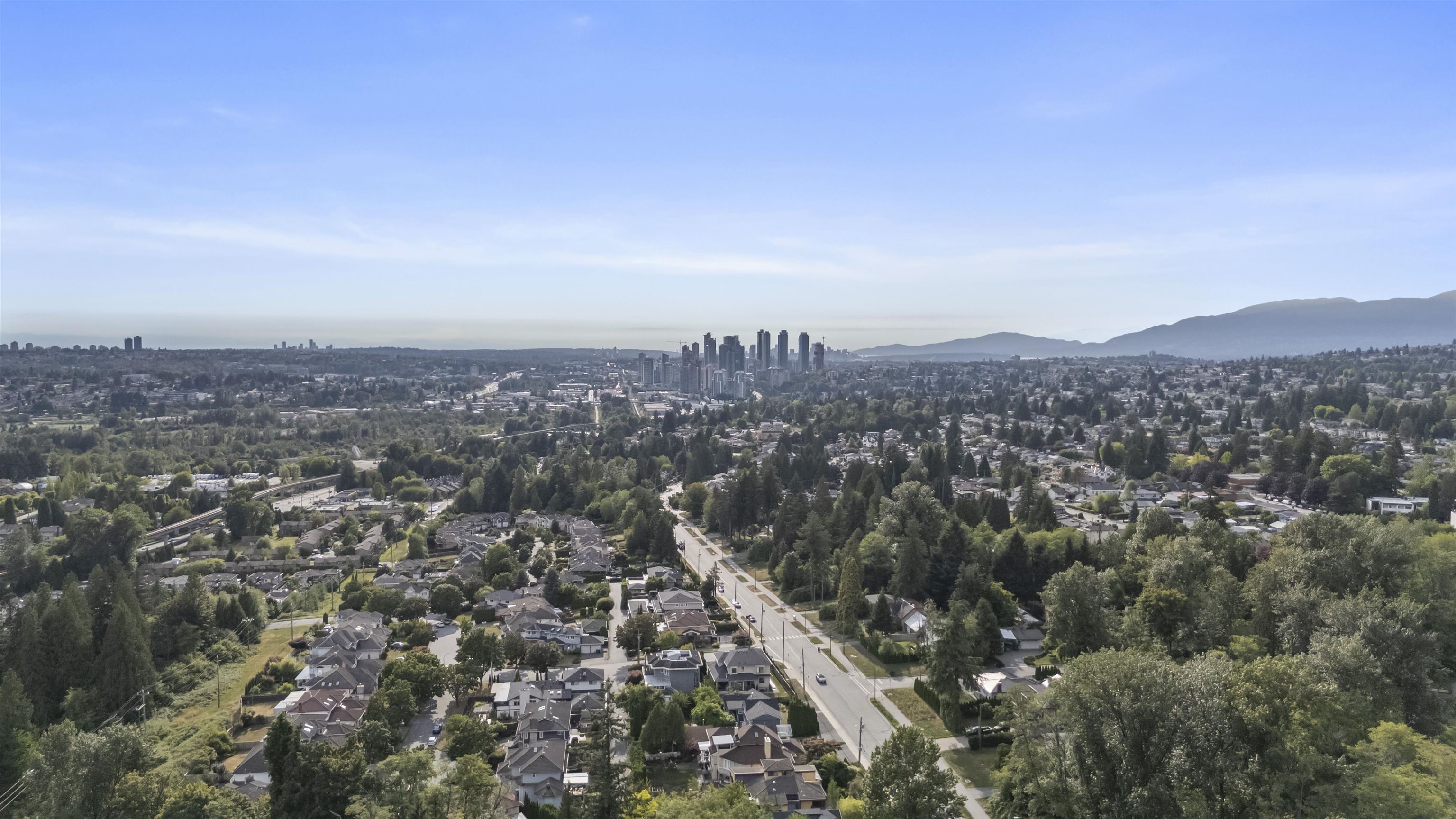 2510 CAMROSE DRIVE