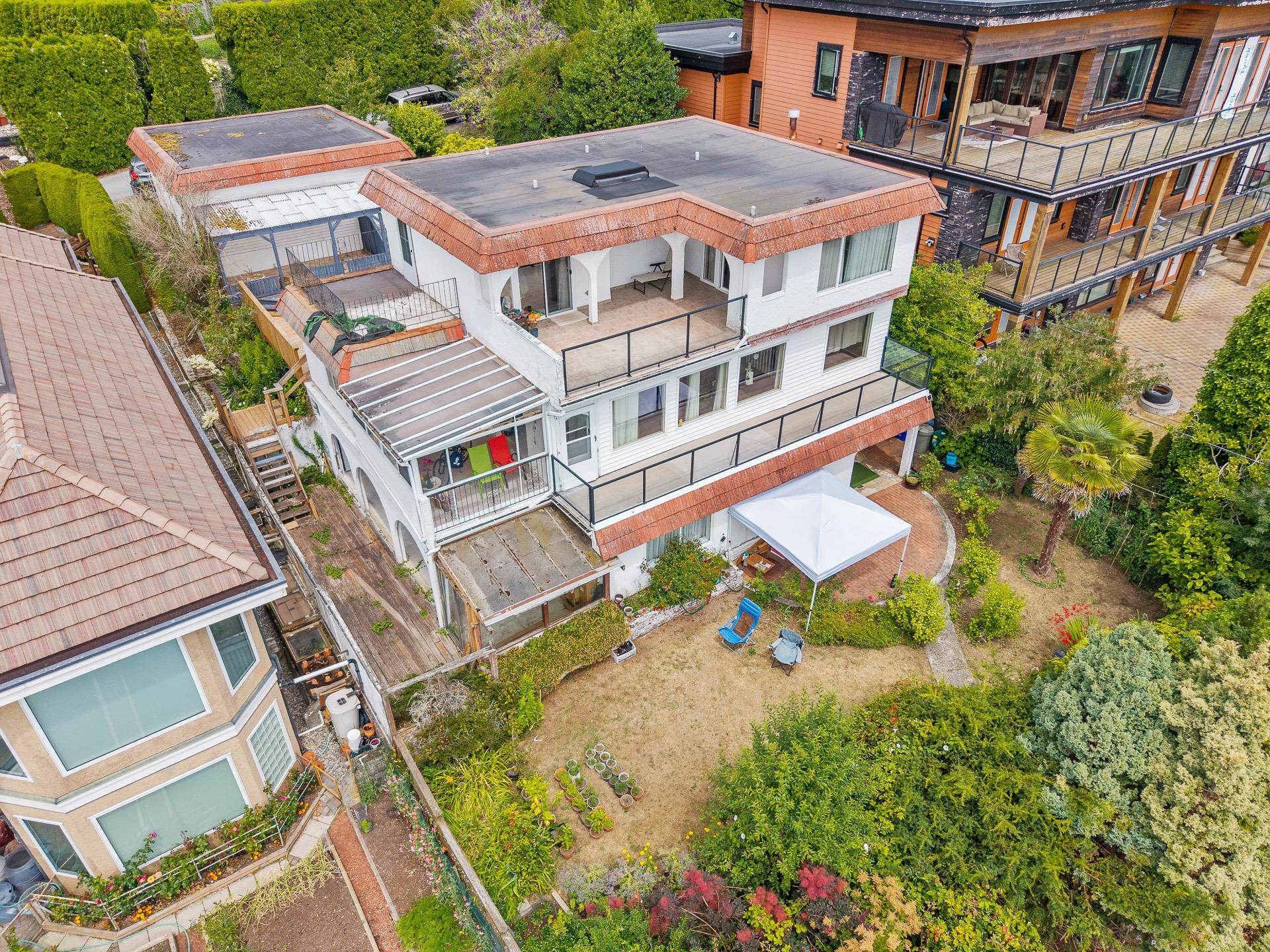 14471 MAGDALEN CRESCENT