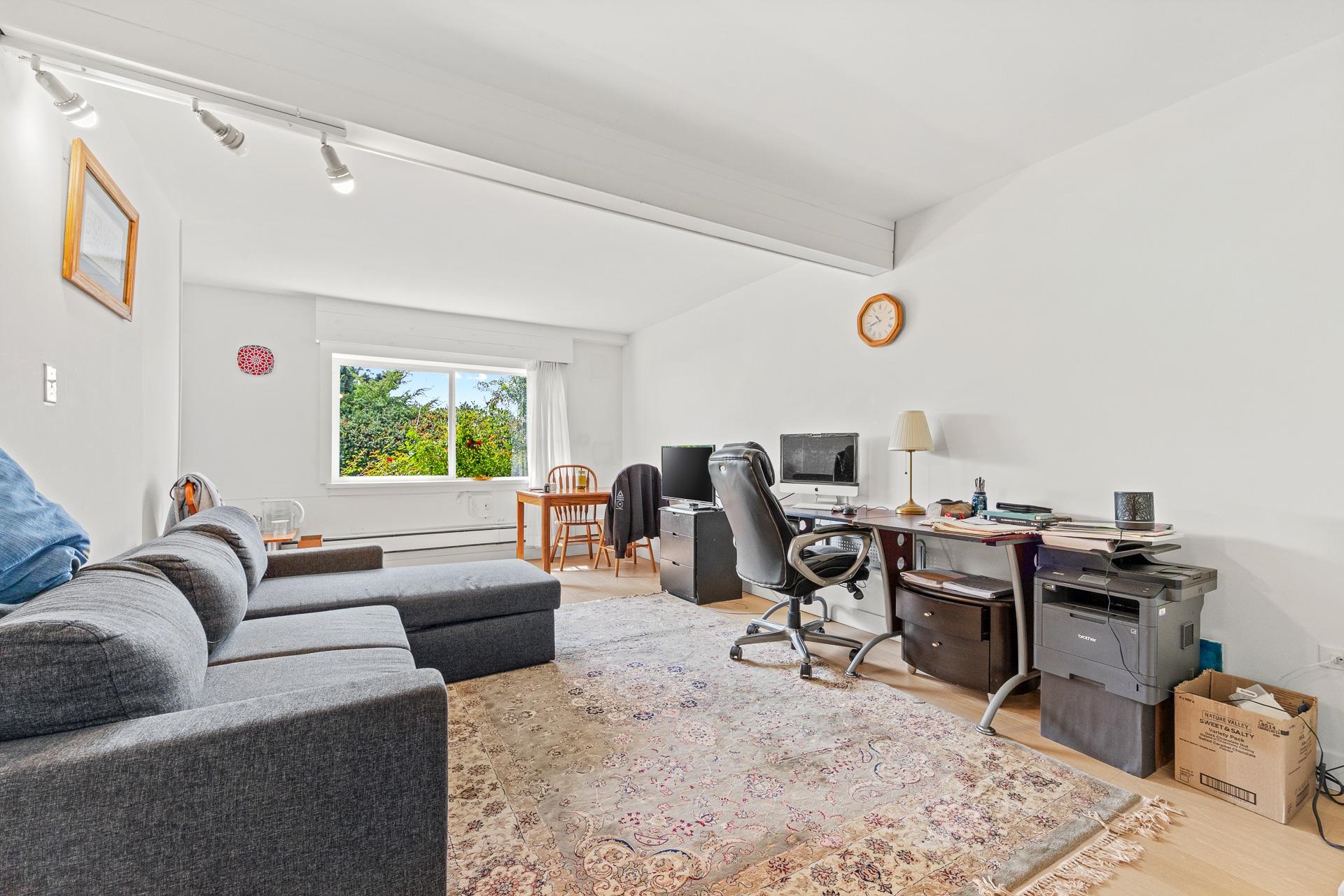 14471 MAGDALEN CRESCENT