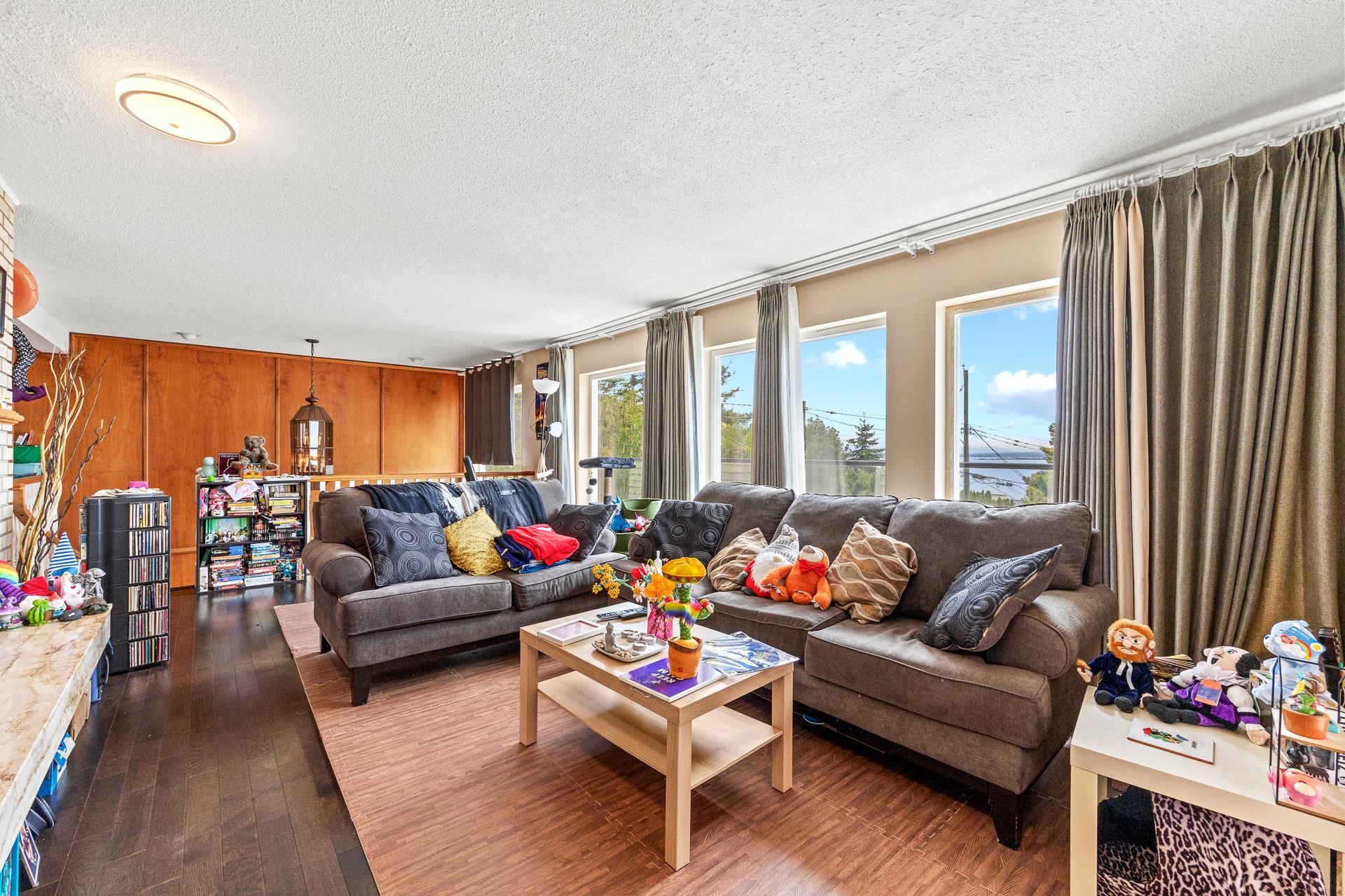14471 MAGDALEN CRESCENT