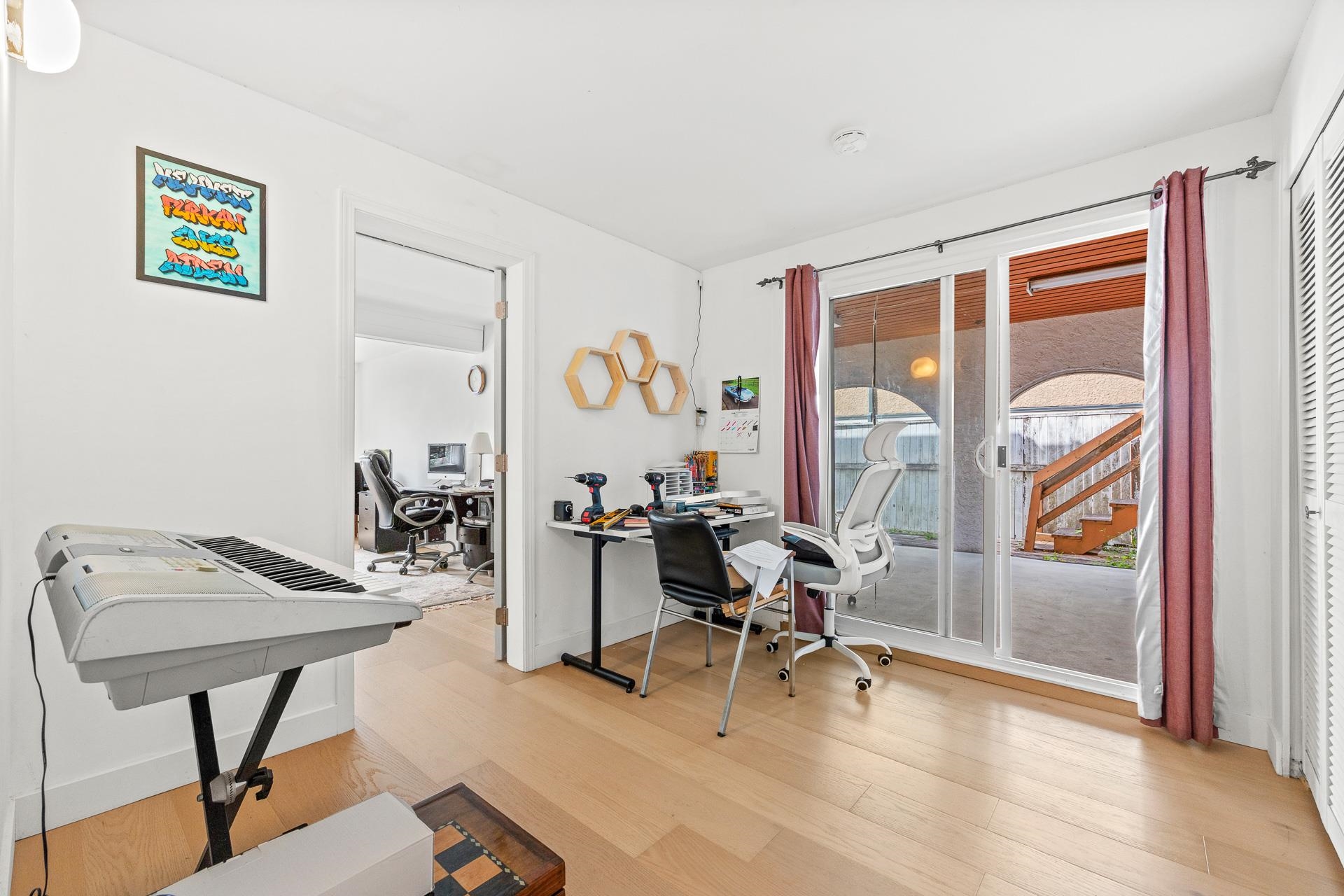 14471 MAGDALEN CRESCENT