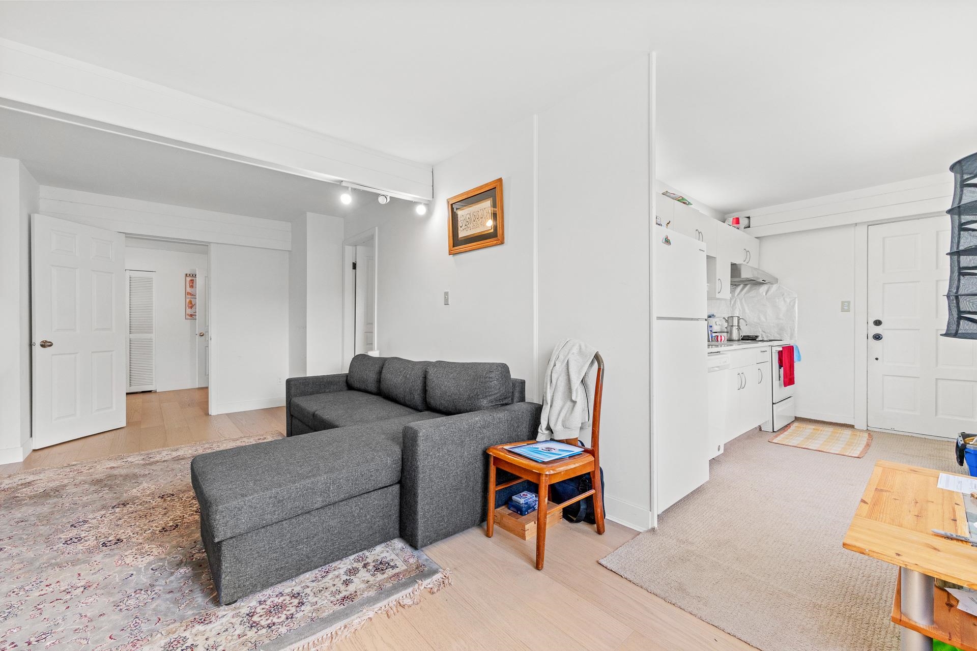 14471 MAGDALEN CRESCENT