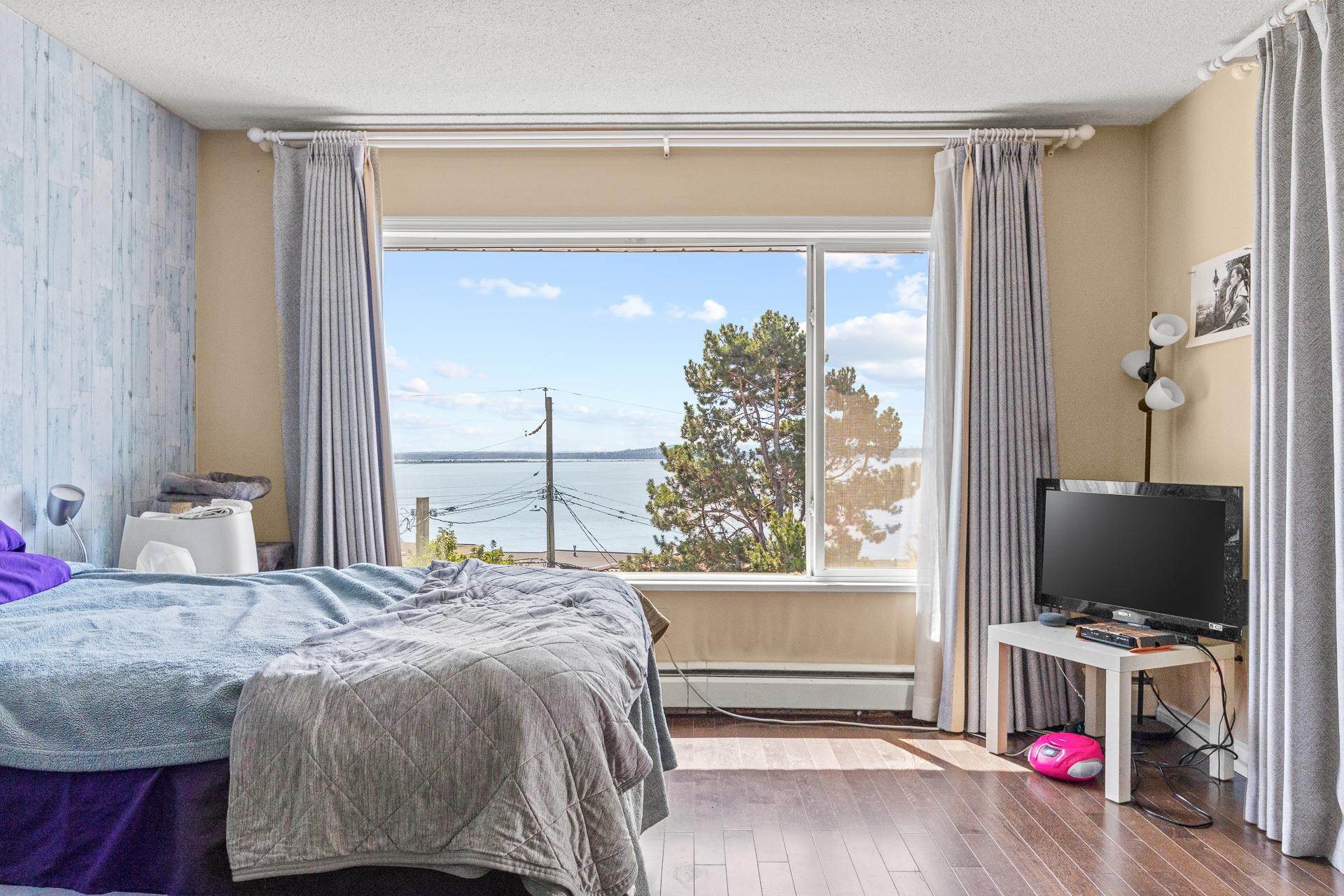 14471 MAGDALEN CRESCENT