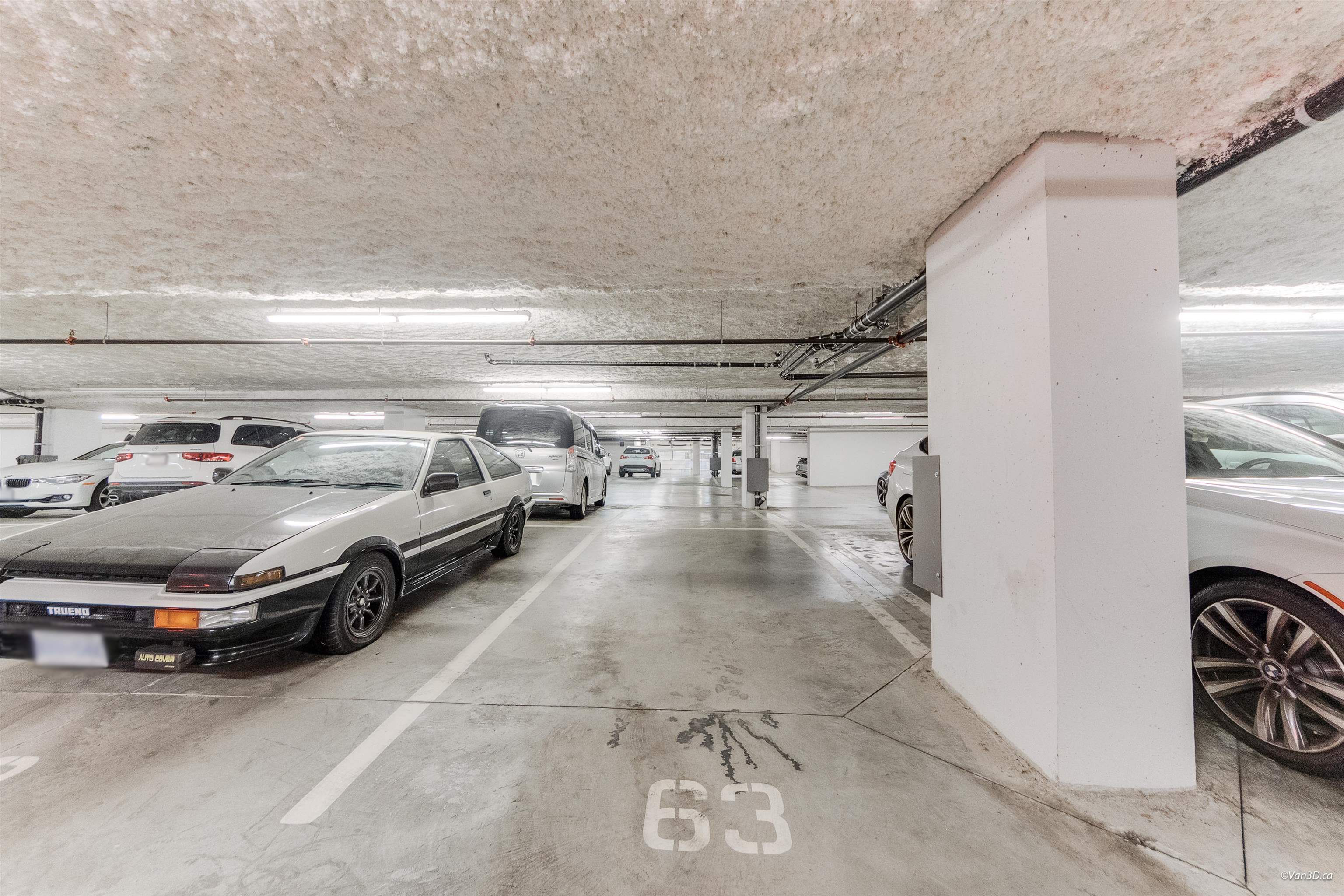 823 8080 CAMBIE ROAD