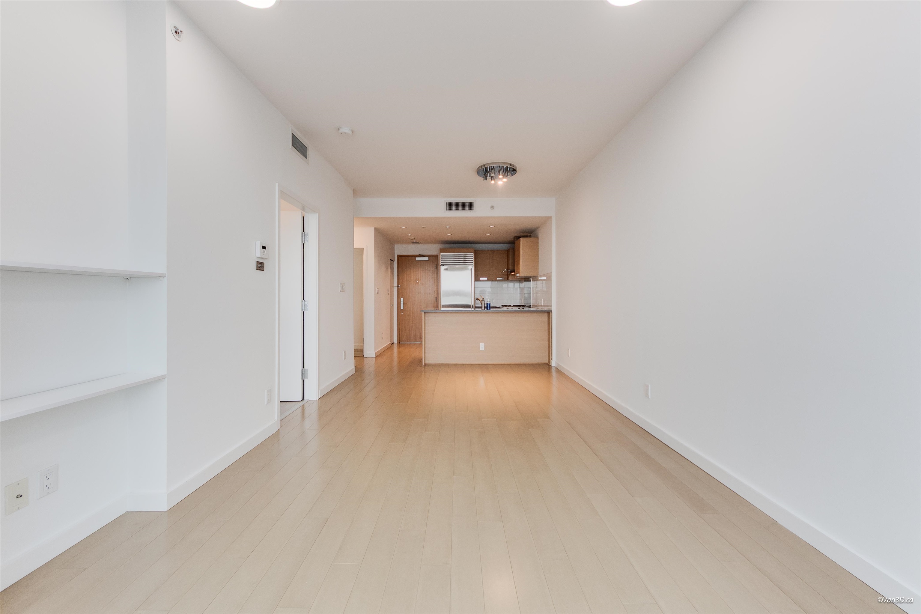 823 8080 CAMBIE ROAD
