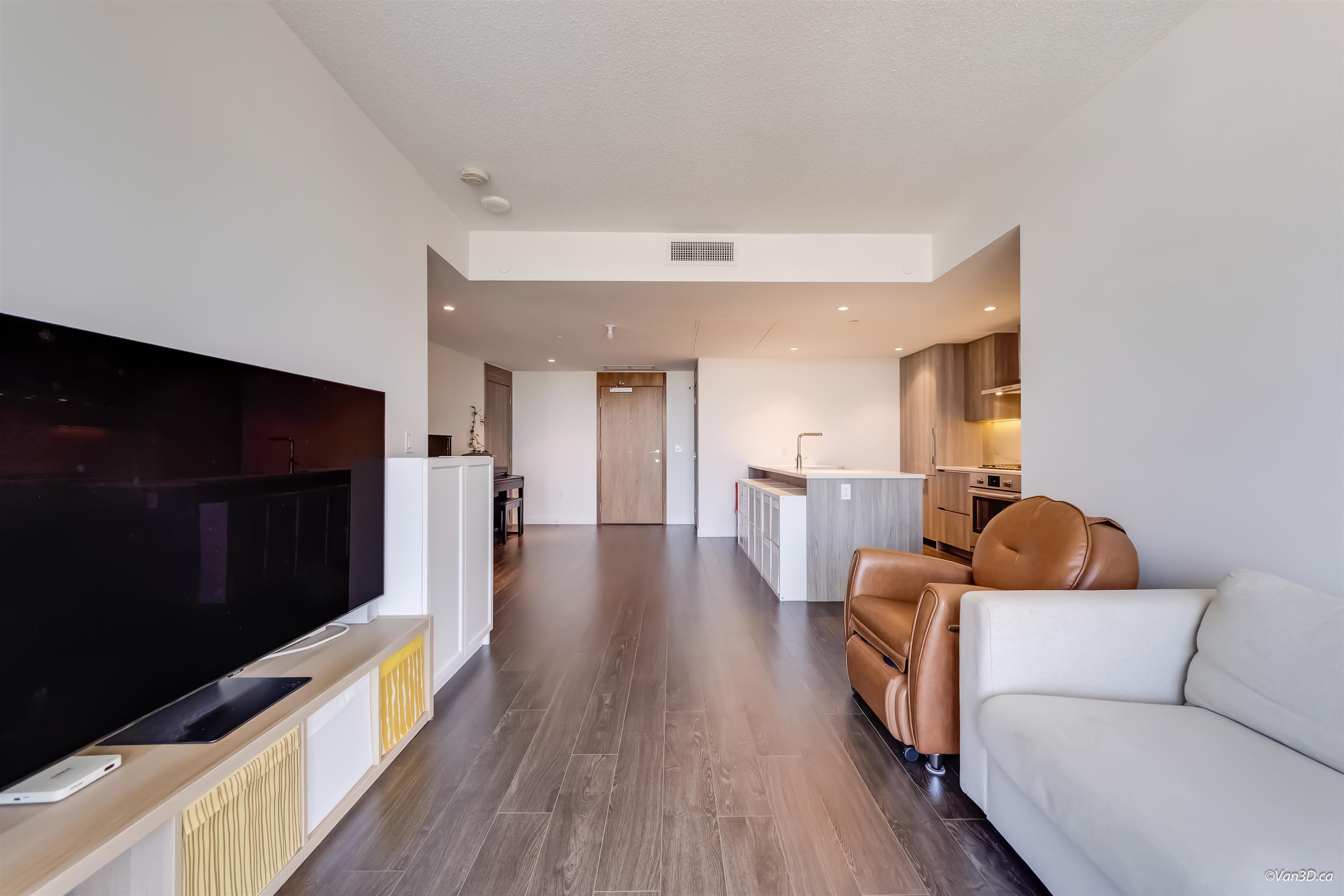 1096 8671 HAZELBRIDGE WAY