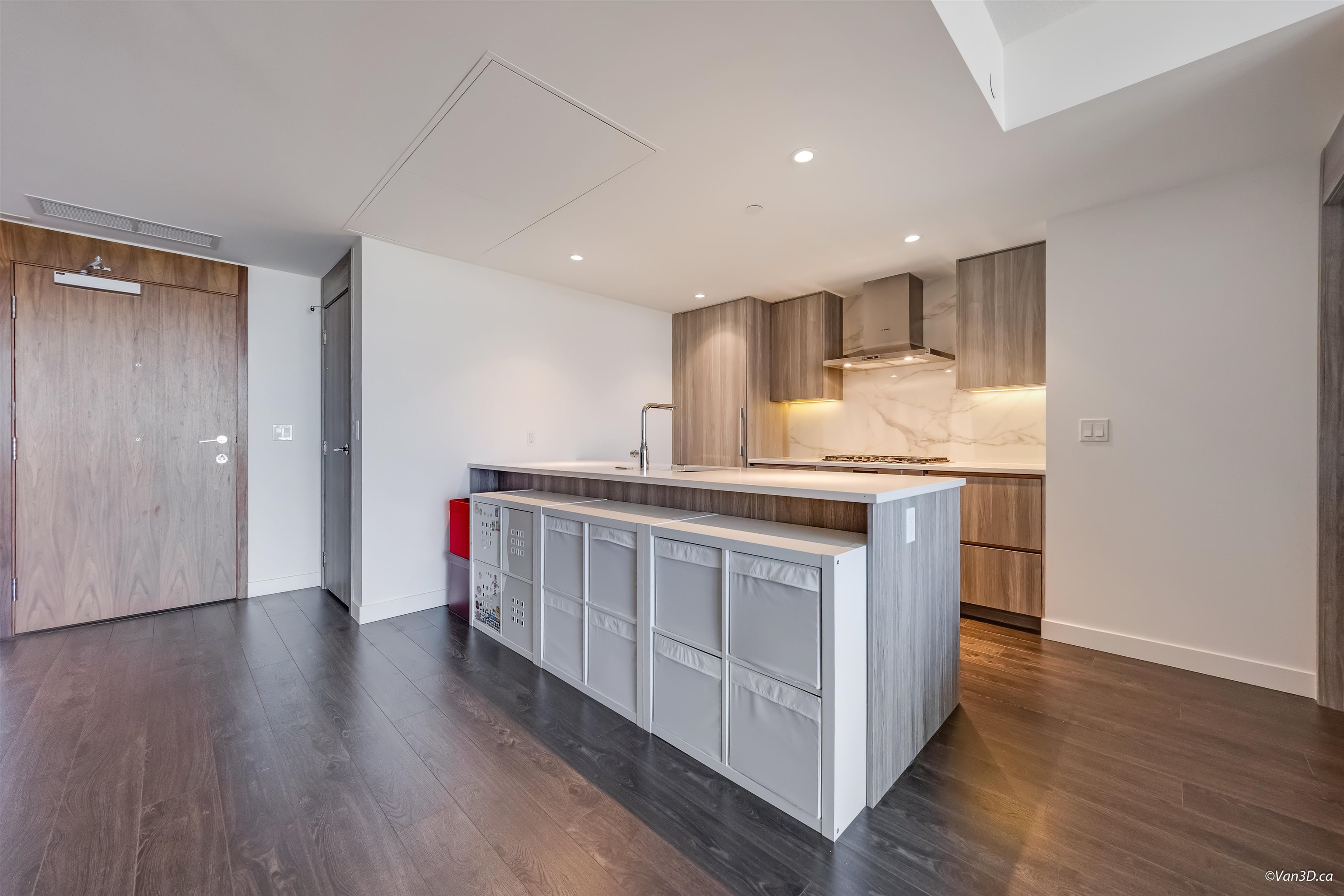 1096 8671 HAZELBRIDGE WAY