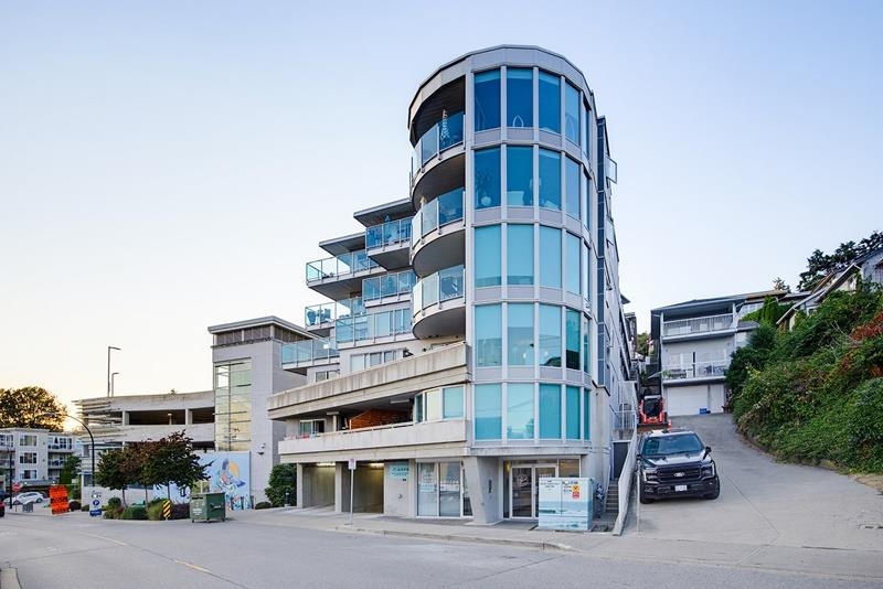 #603 14955 VICTORIA AVENUE