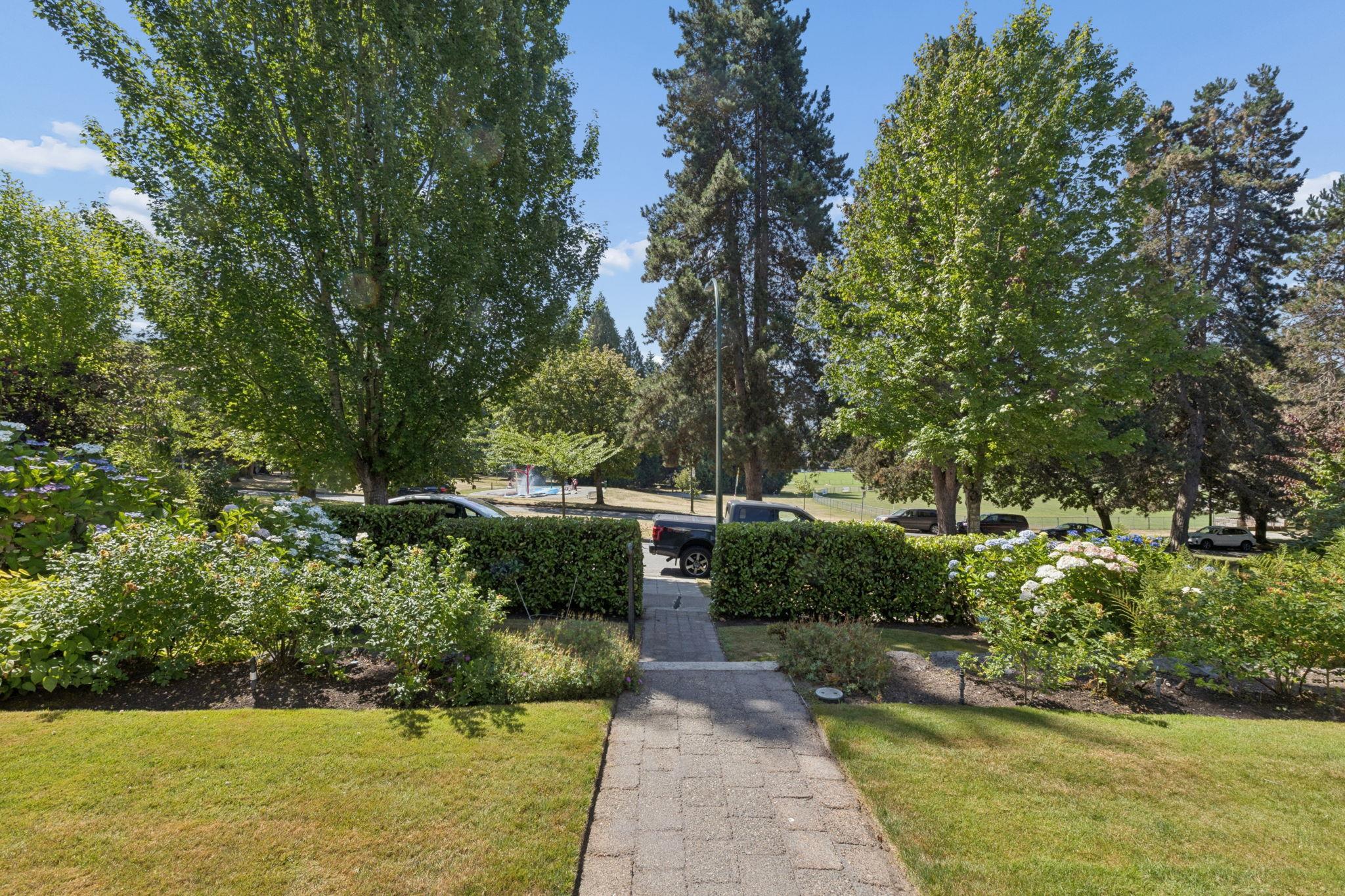 3933 W KING EDWARD AVENUE