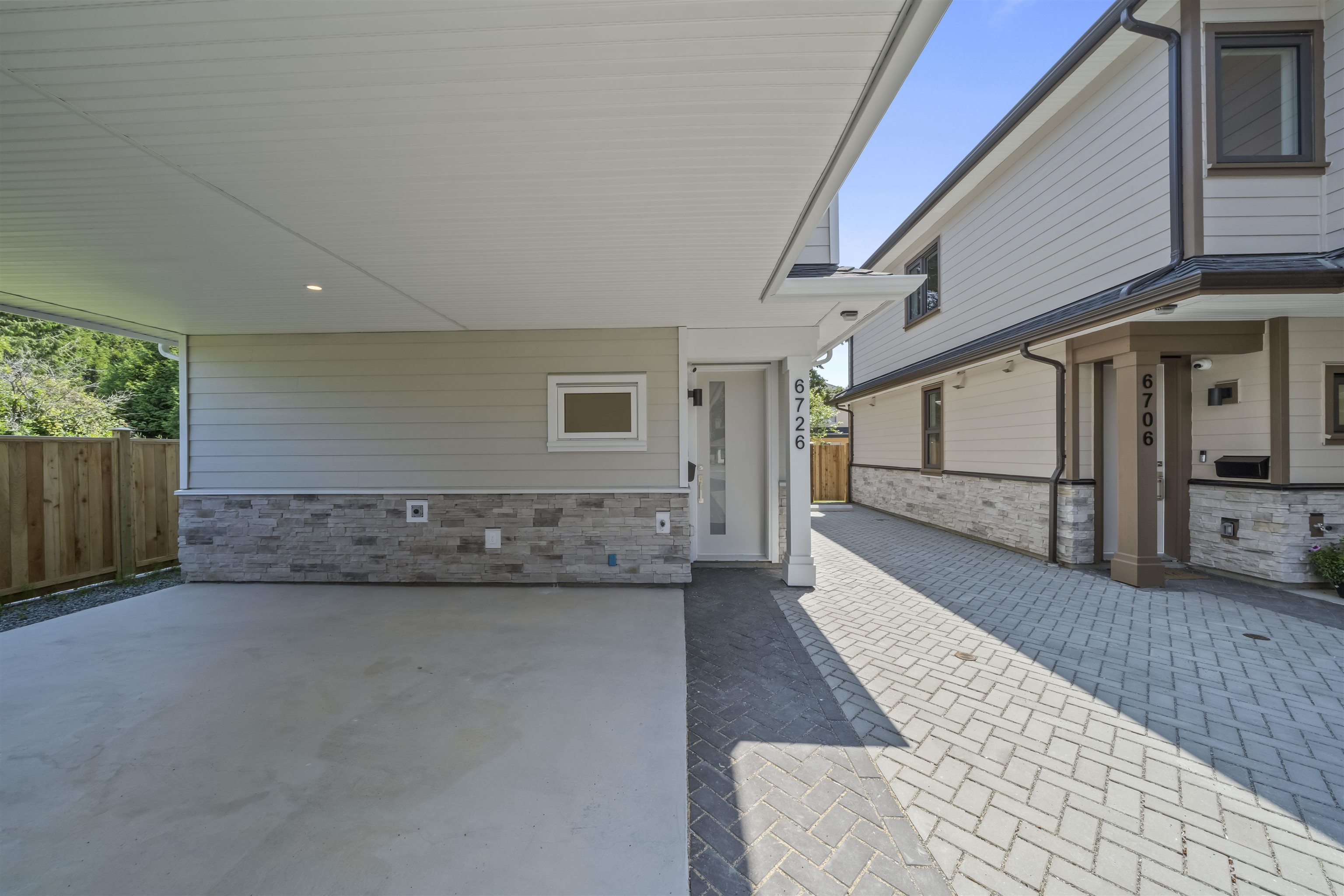 6726 FRANCIS ROAD