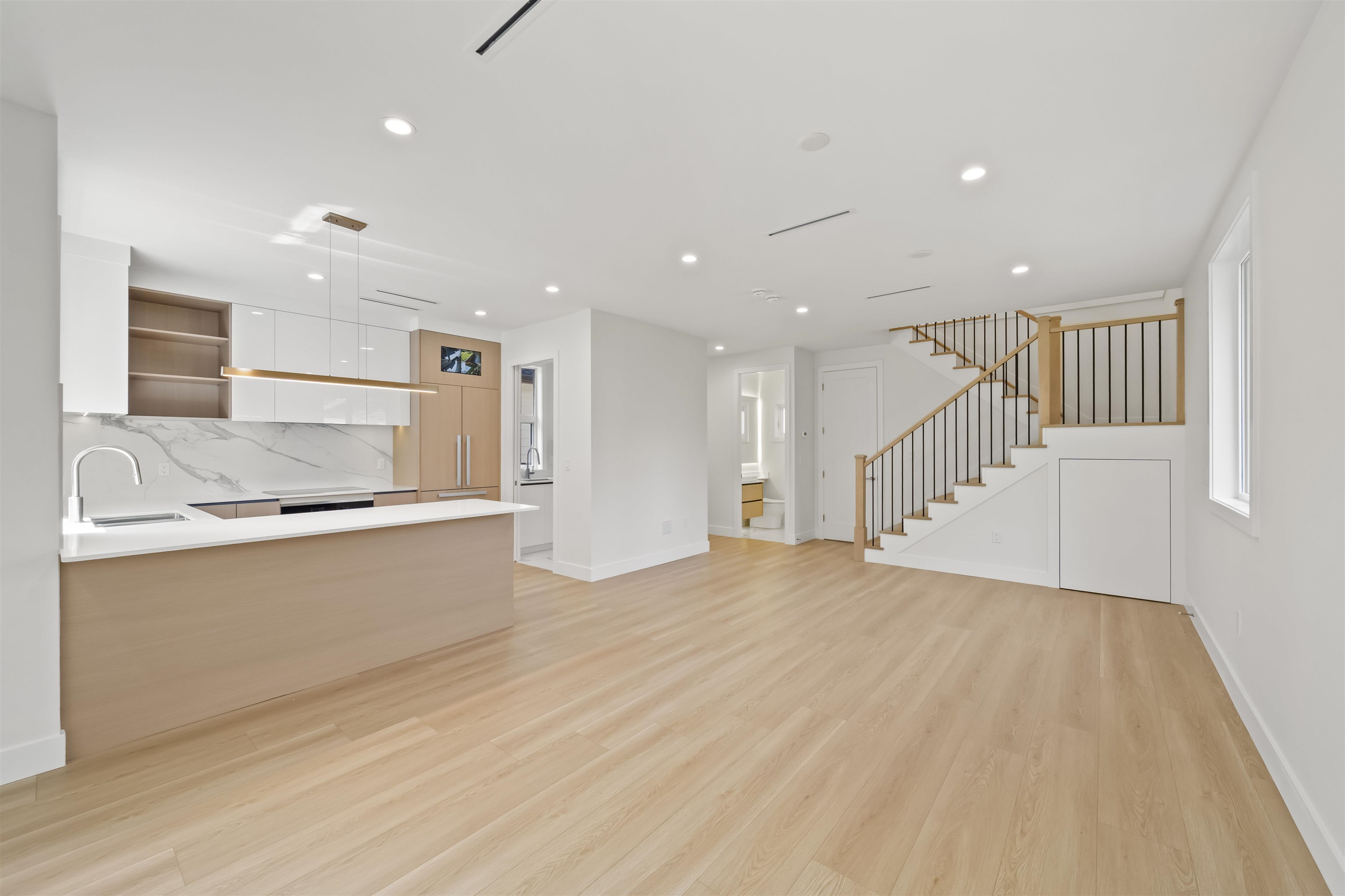 6726 FRANCIS ROAD