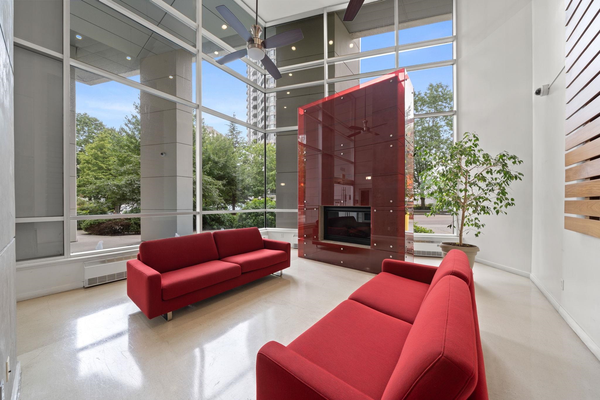 1601 4808 HAZEL STREET