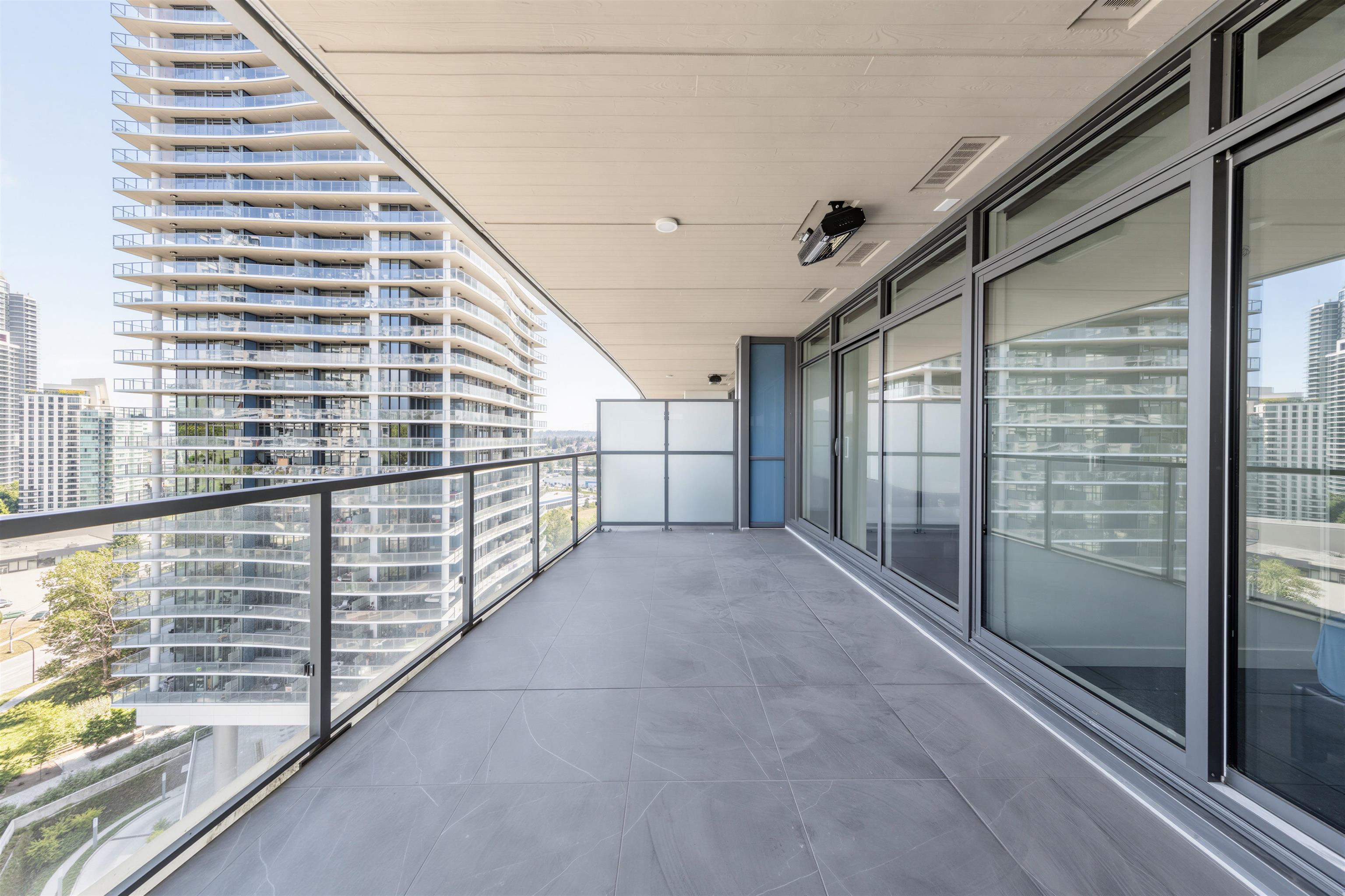 1205 4880 LOUGHEED HIGHWAY