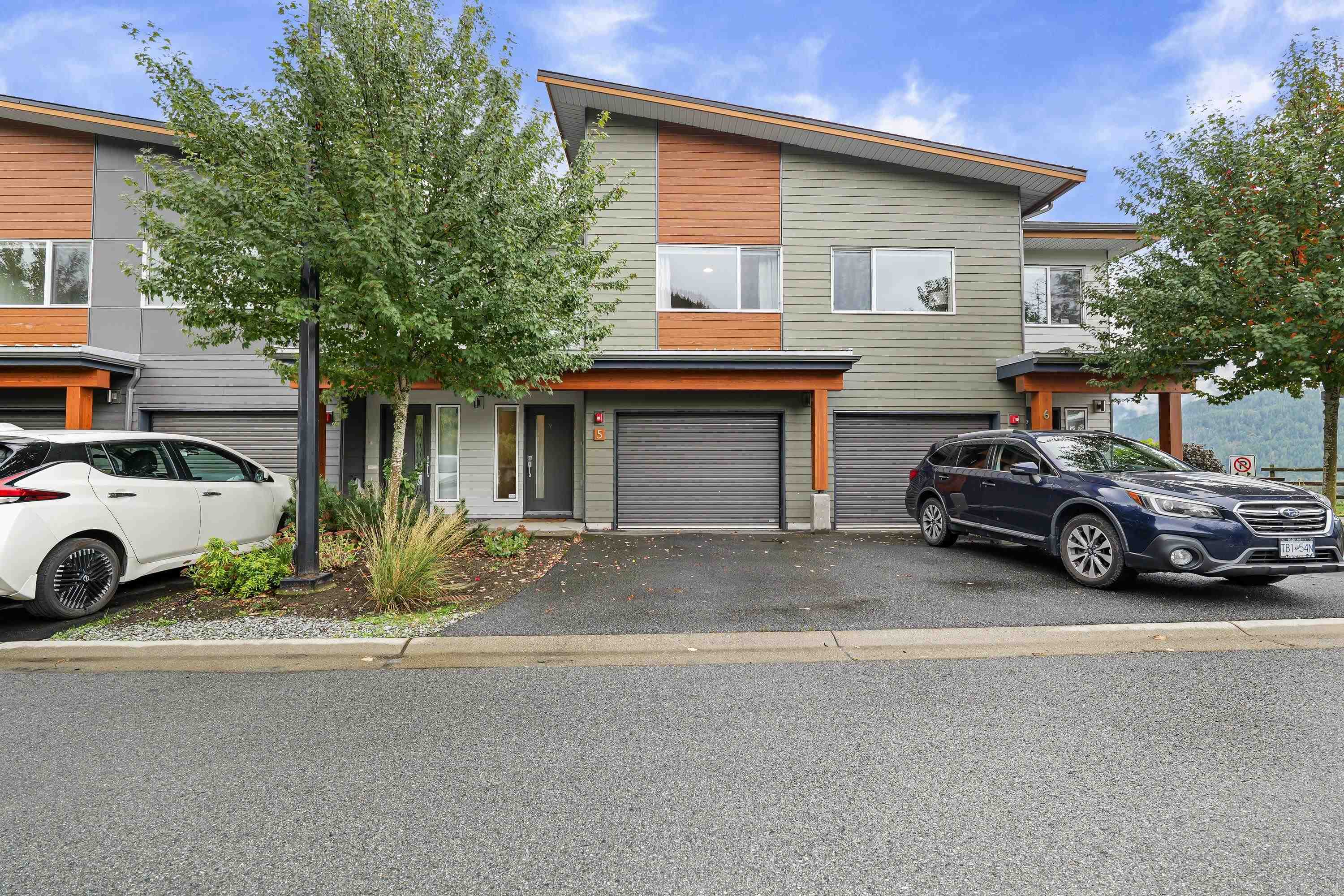 5 41365 SKYRIDGE PLACE