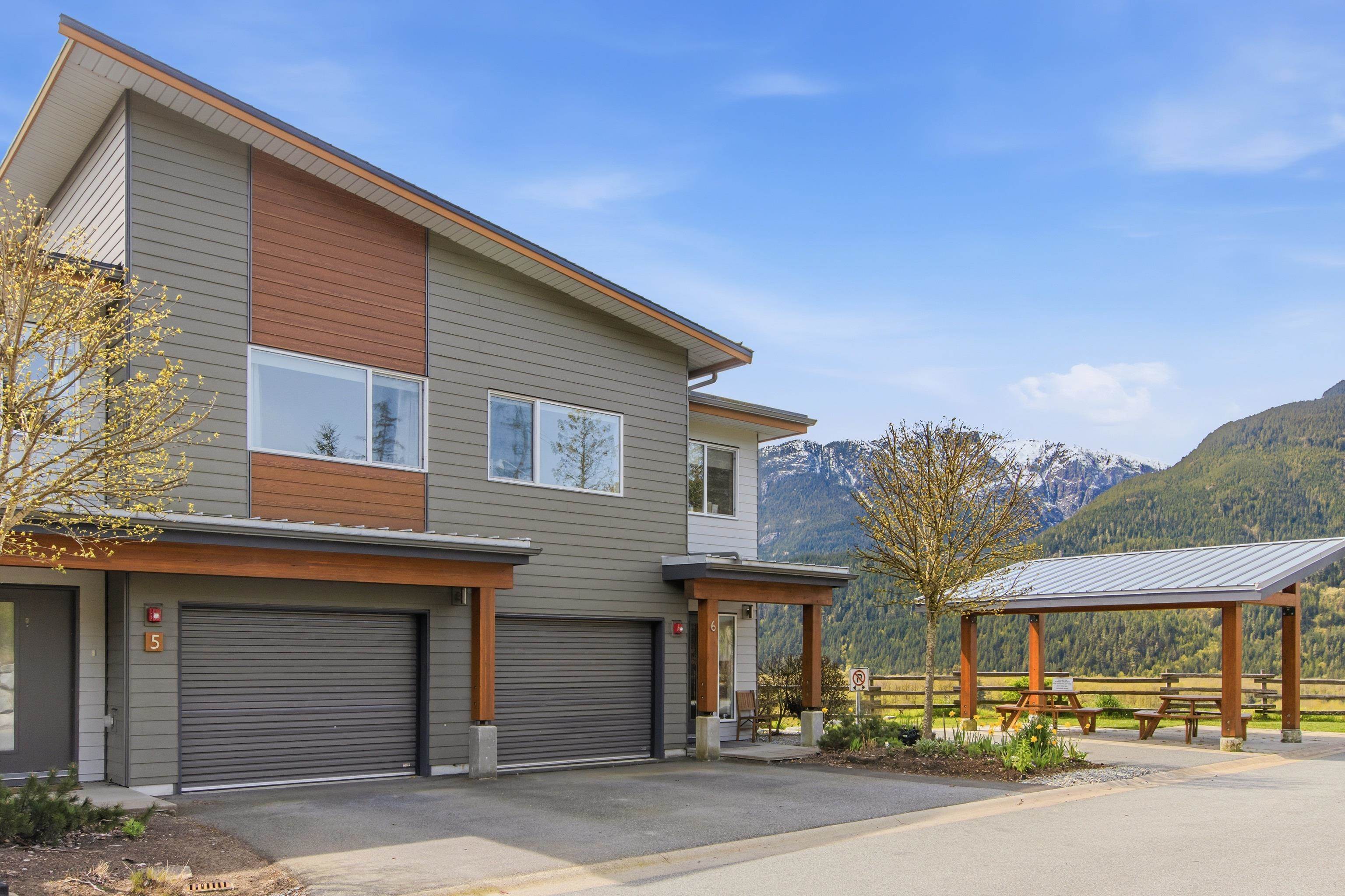 5 41365 SKYRIDGE PLACE