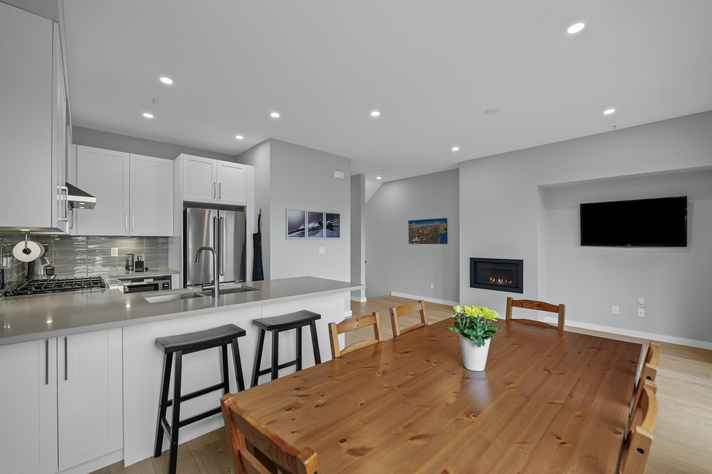 5 41365 SKYRIDGE PLACE