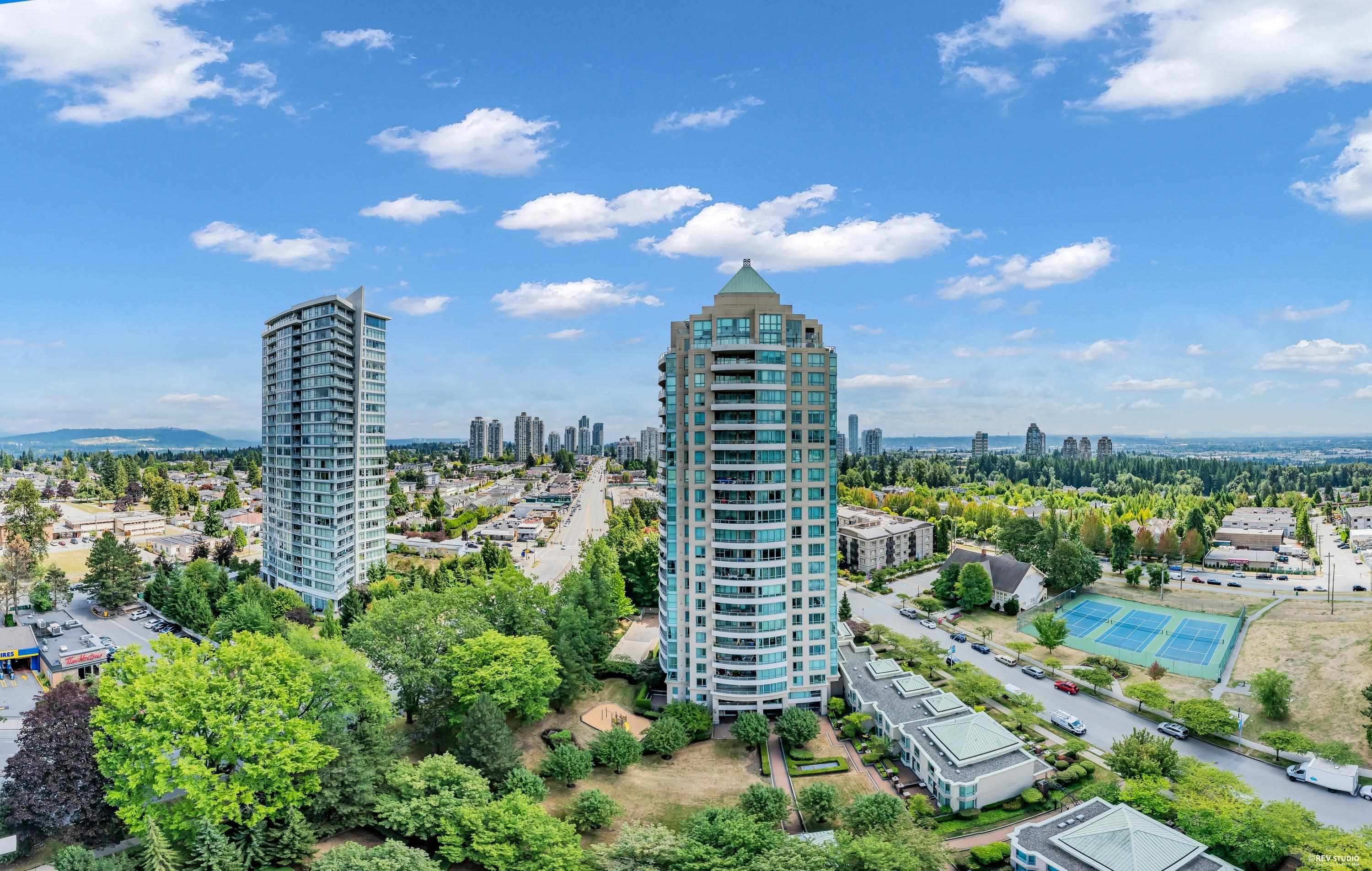 1702 6611 SOUTHOAKS CRESCENT