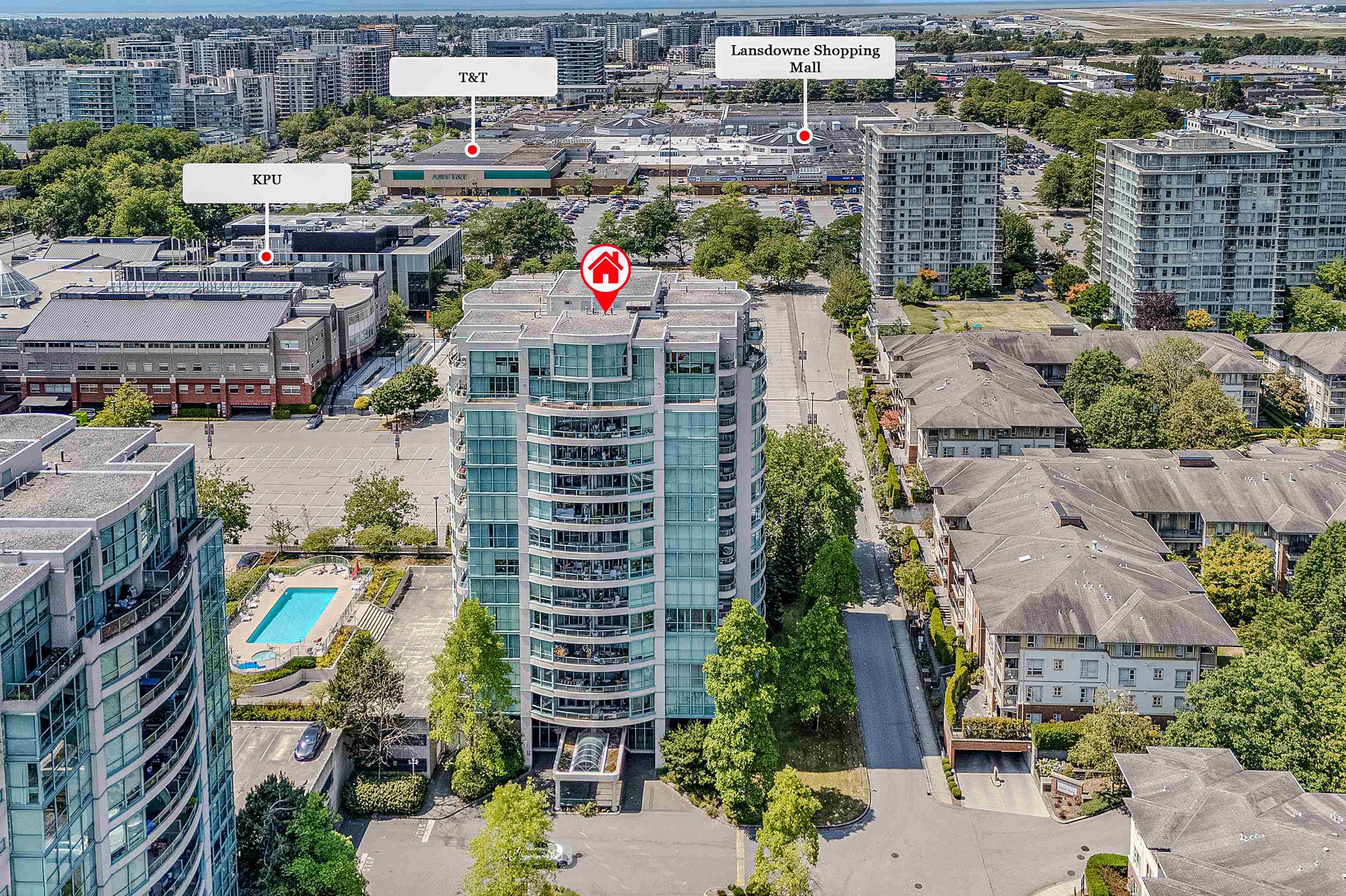 302 8871 LANSDOWNE ROAD