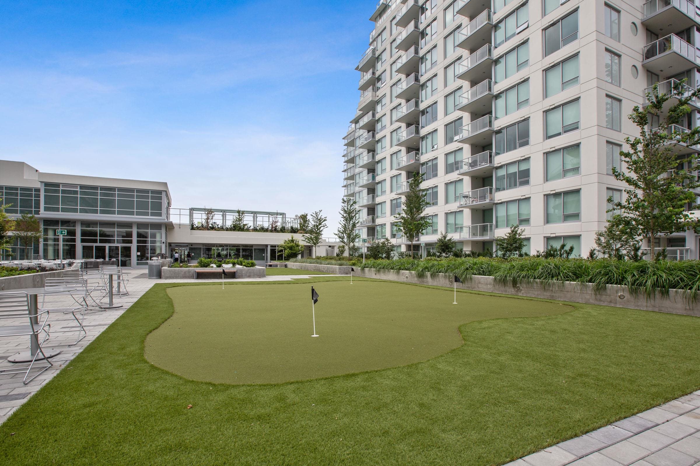 1404 1441 JOHNSTON ROAD