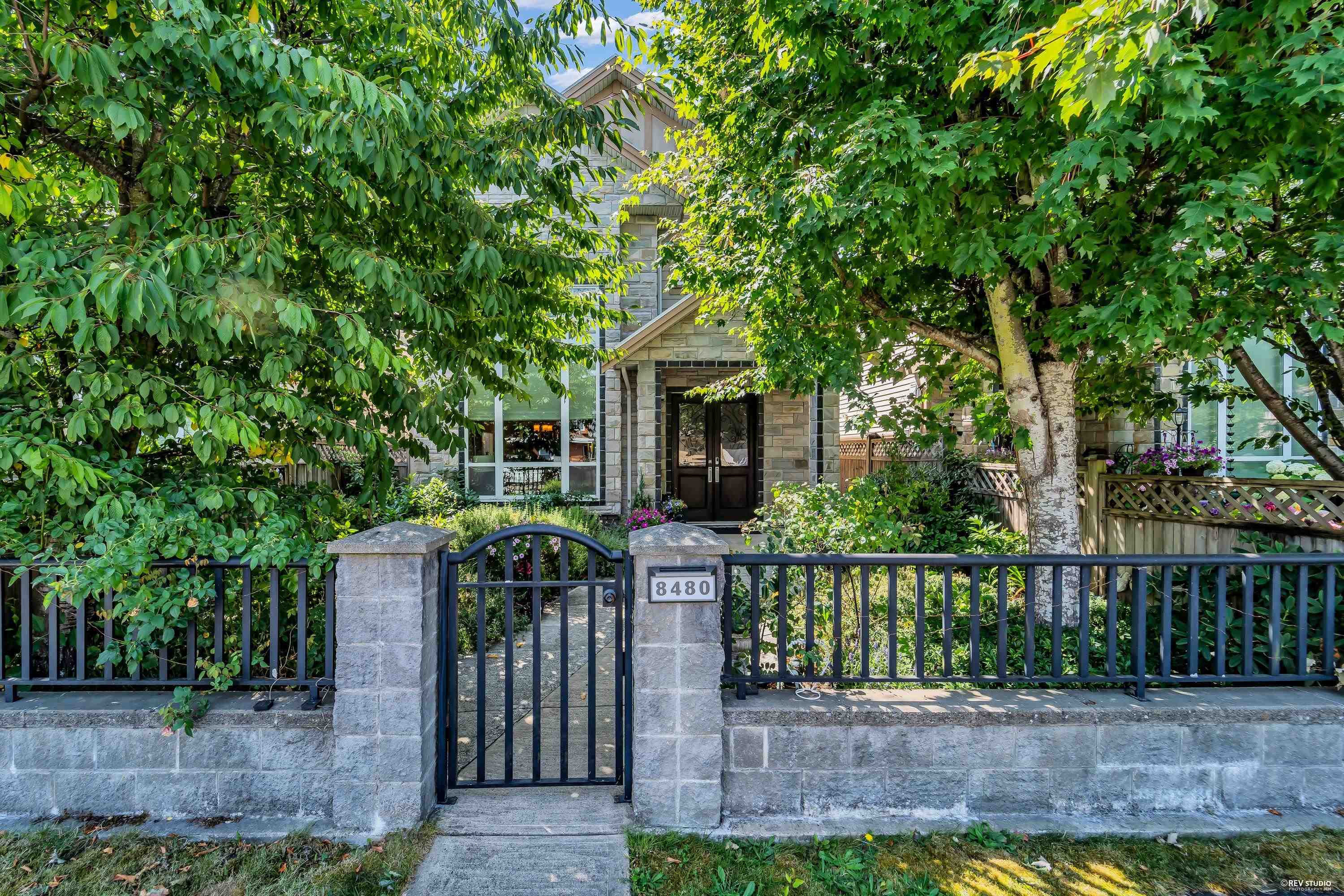 8480 FRANCIS ROAD