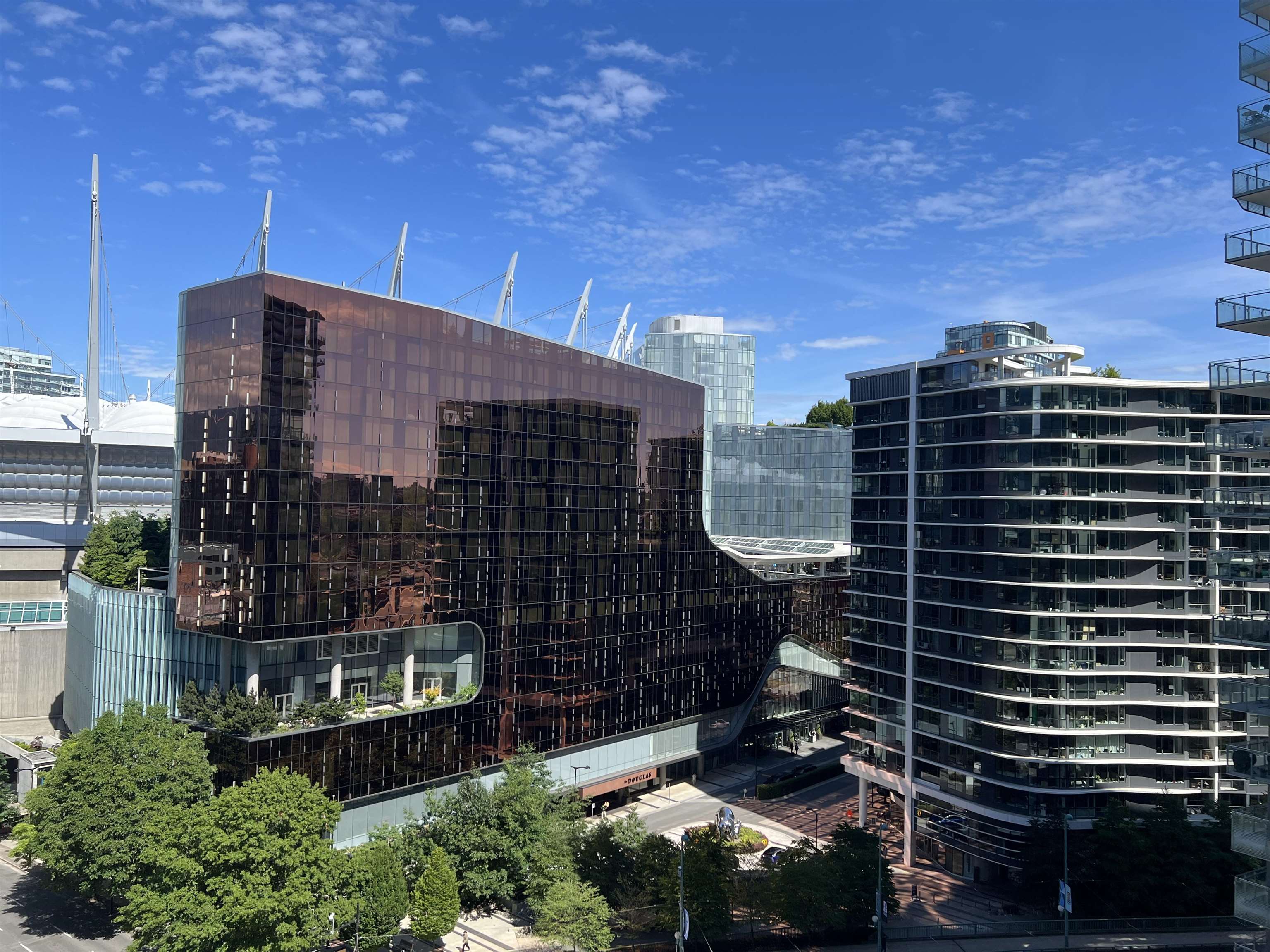 1707 939 EXPO BOULEVARD
