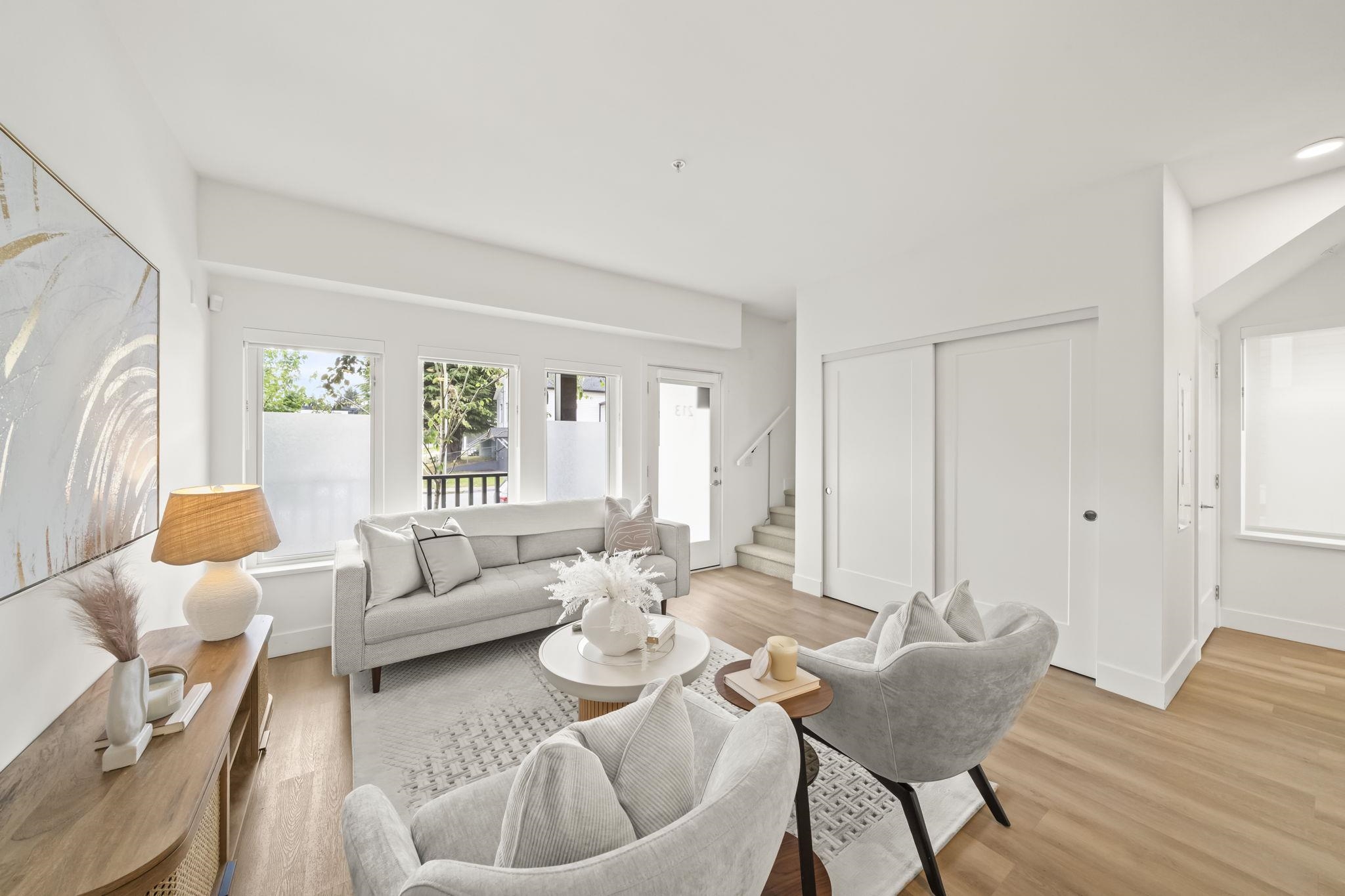 213 1306 LAVAL SQUARE