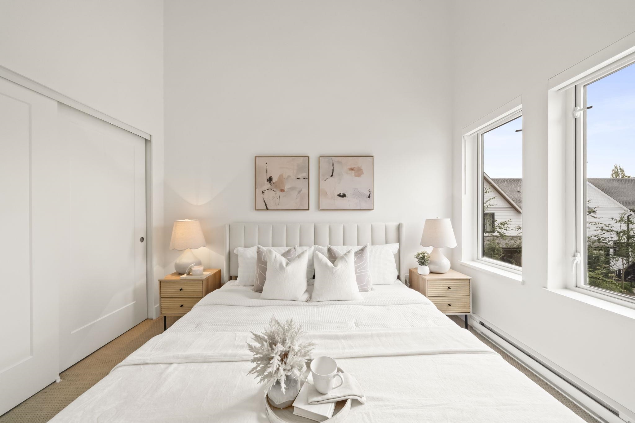 213 1306 LAVAL SQUARE