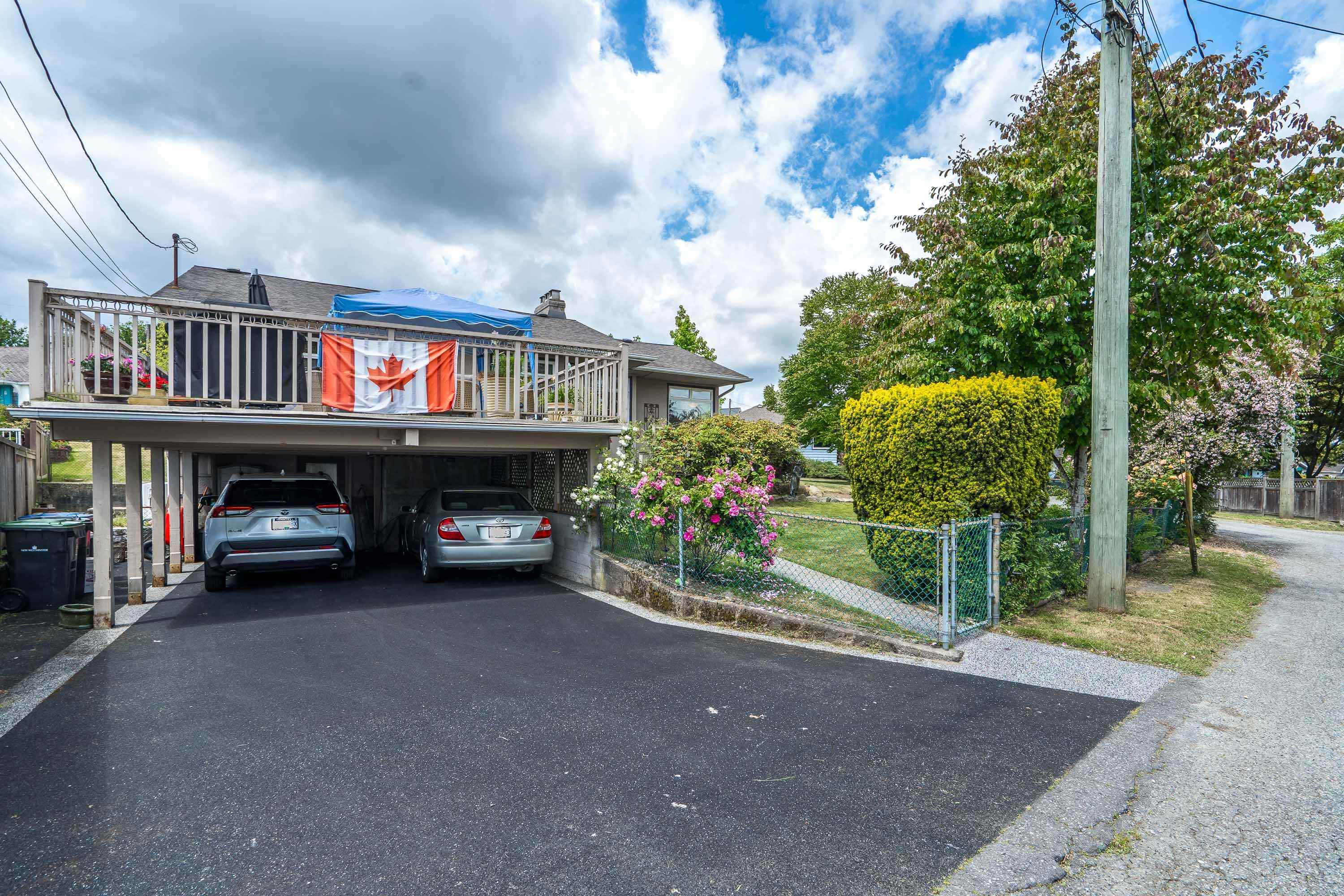 324 CHURCHILL AVENUE