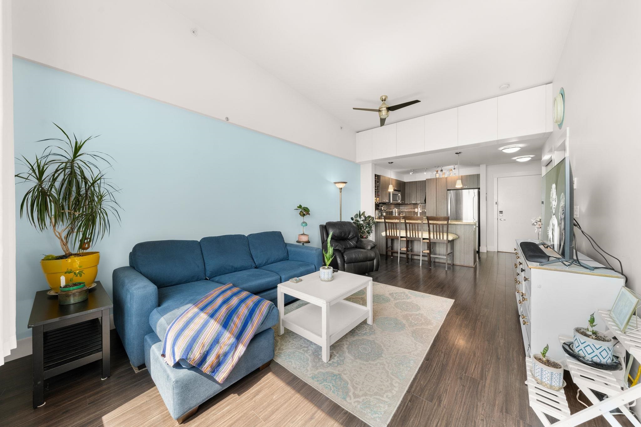 302 709 12TH STREET
