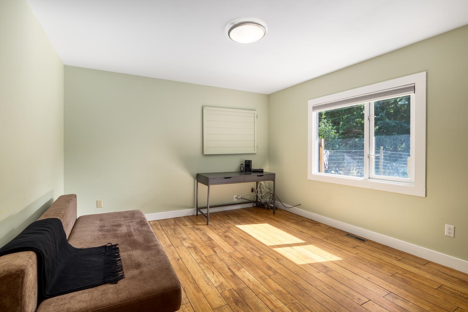 1302 ADAMS ROAD