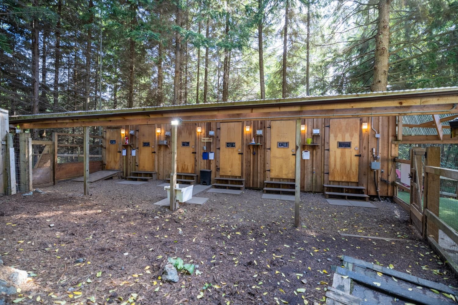 1302 ADAMS ROAD