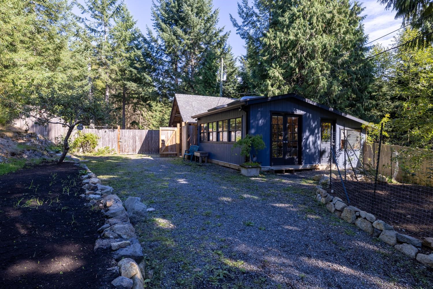 1302 ADAMS ROAD