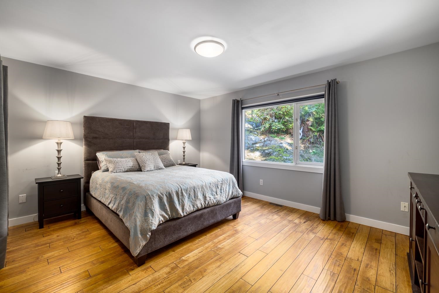 1302 ADAMS ROAD