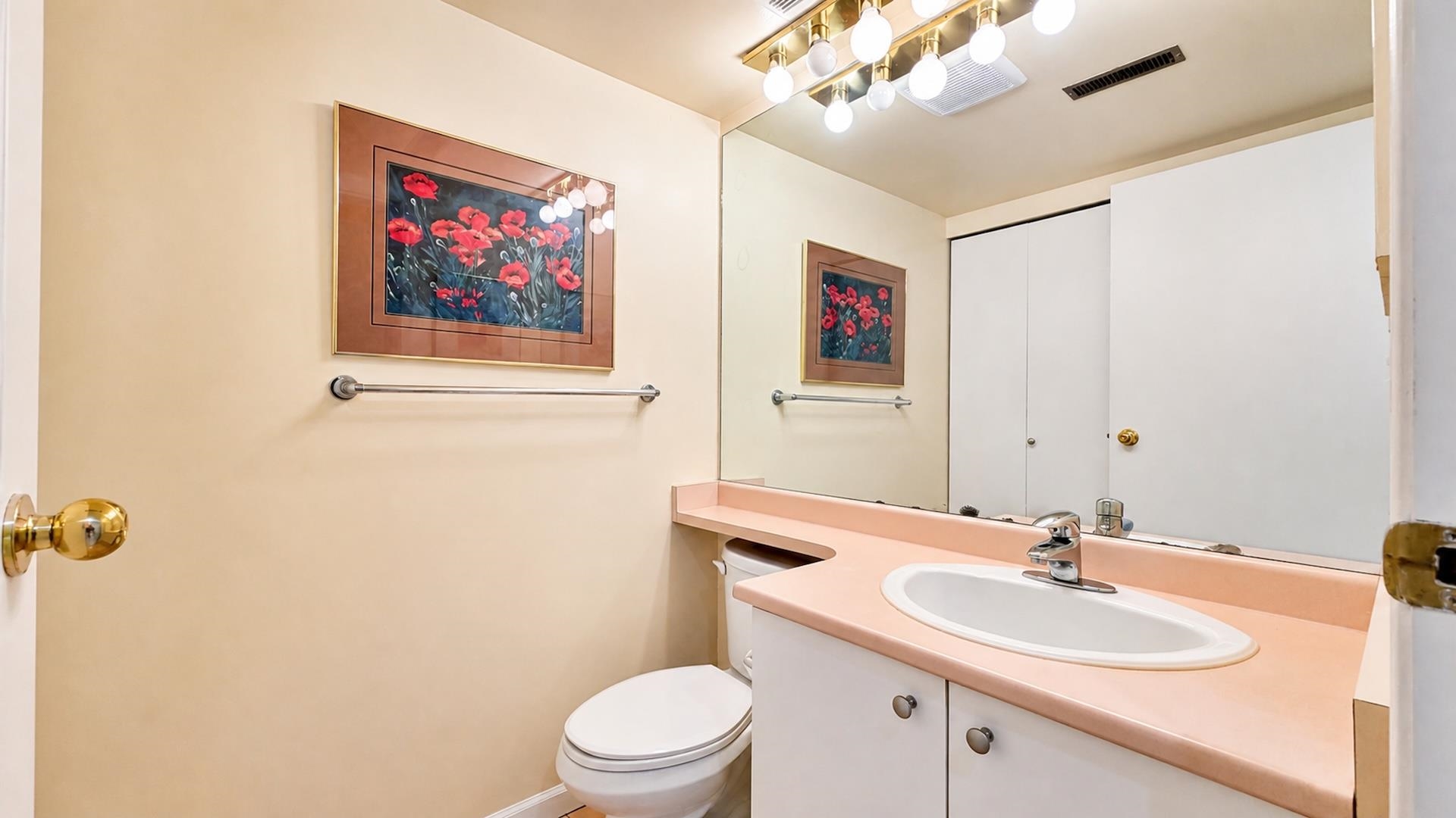 2387 QUAYSIDE COURT