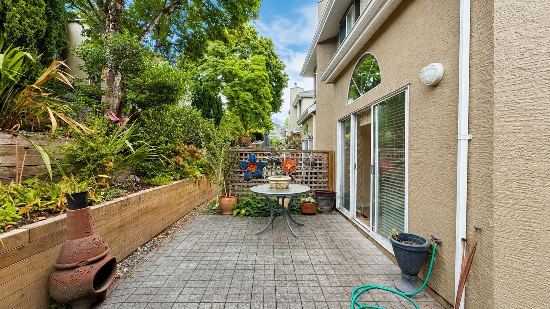 2387 QUAYSIDE COURT