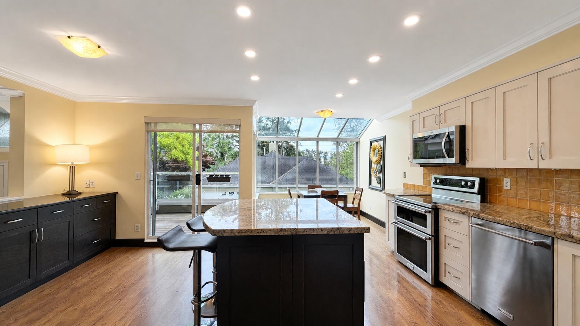 2387 QUAYSIDE COURT