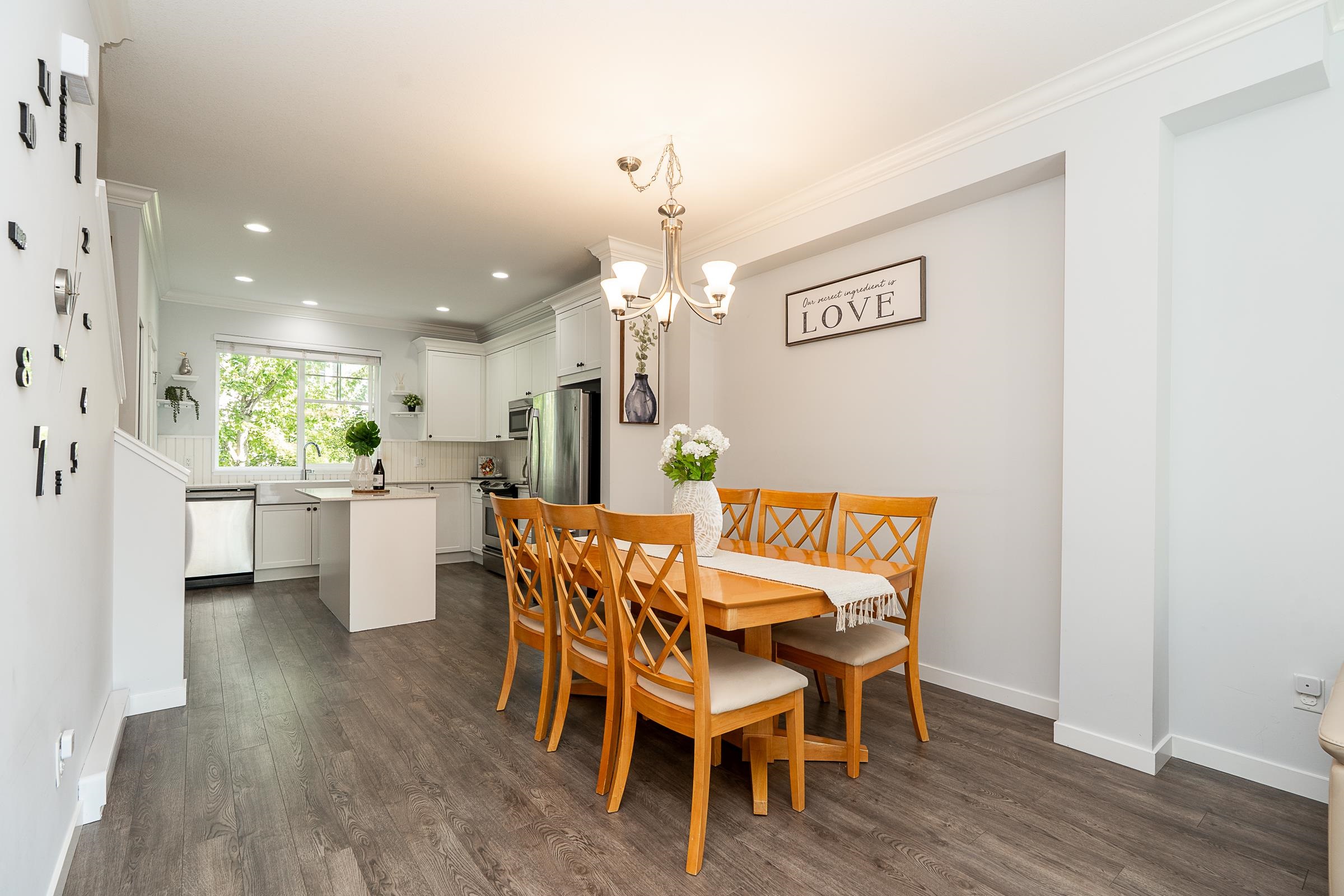 54 19128 65 AVENUE