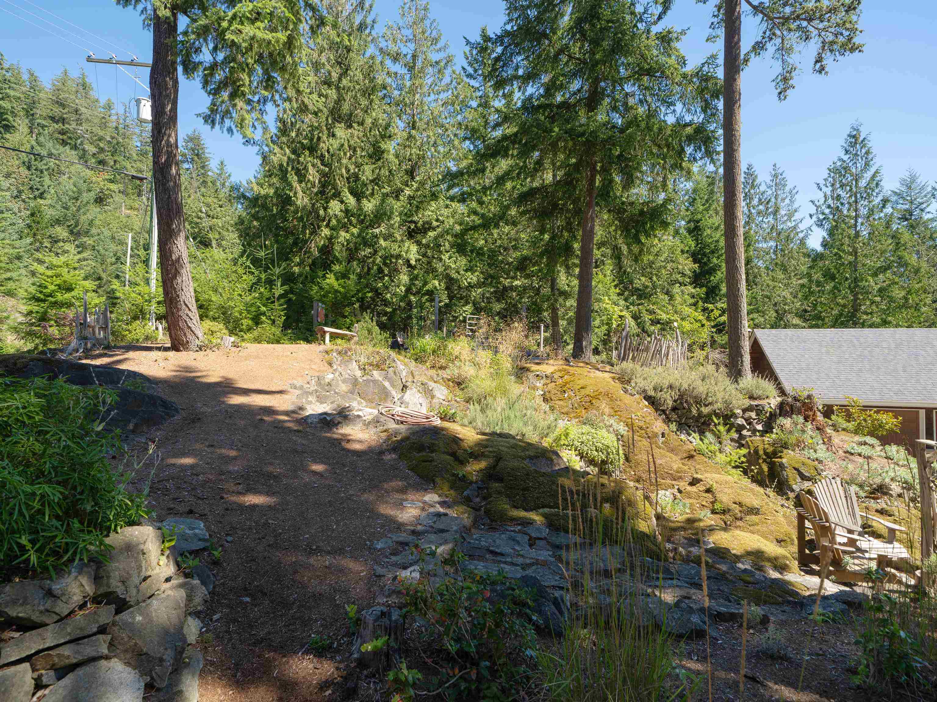 1010 COWAN POINT DRIVE