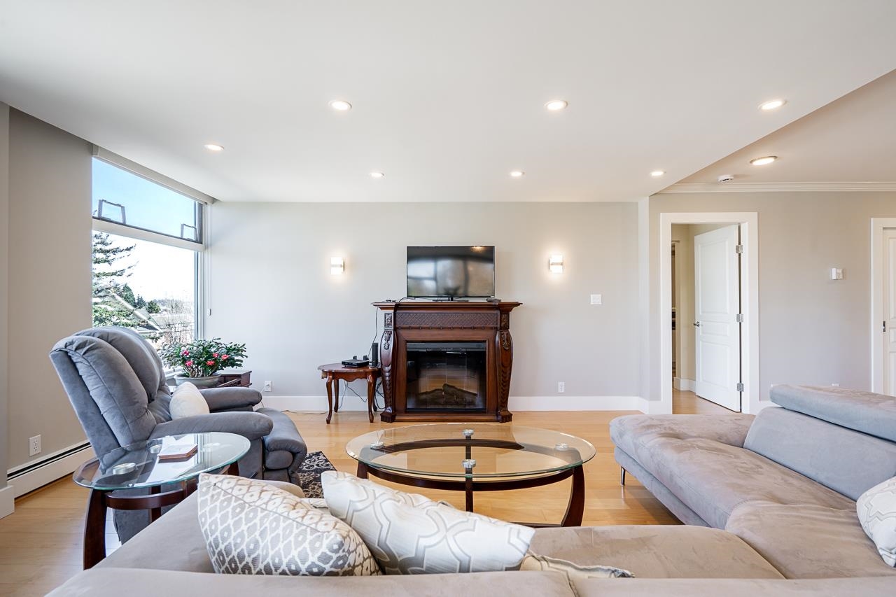 506 15466 NORTH BLUFF ROAD