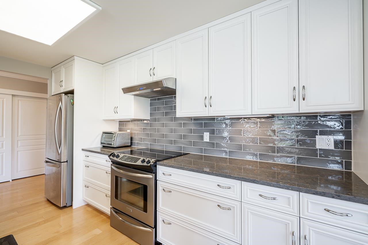 506 15466 NORTH BLUFF ROAD