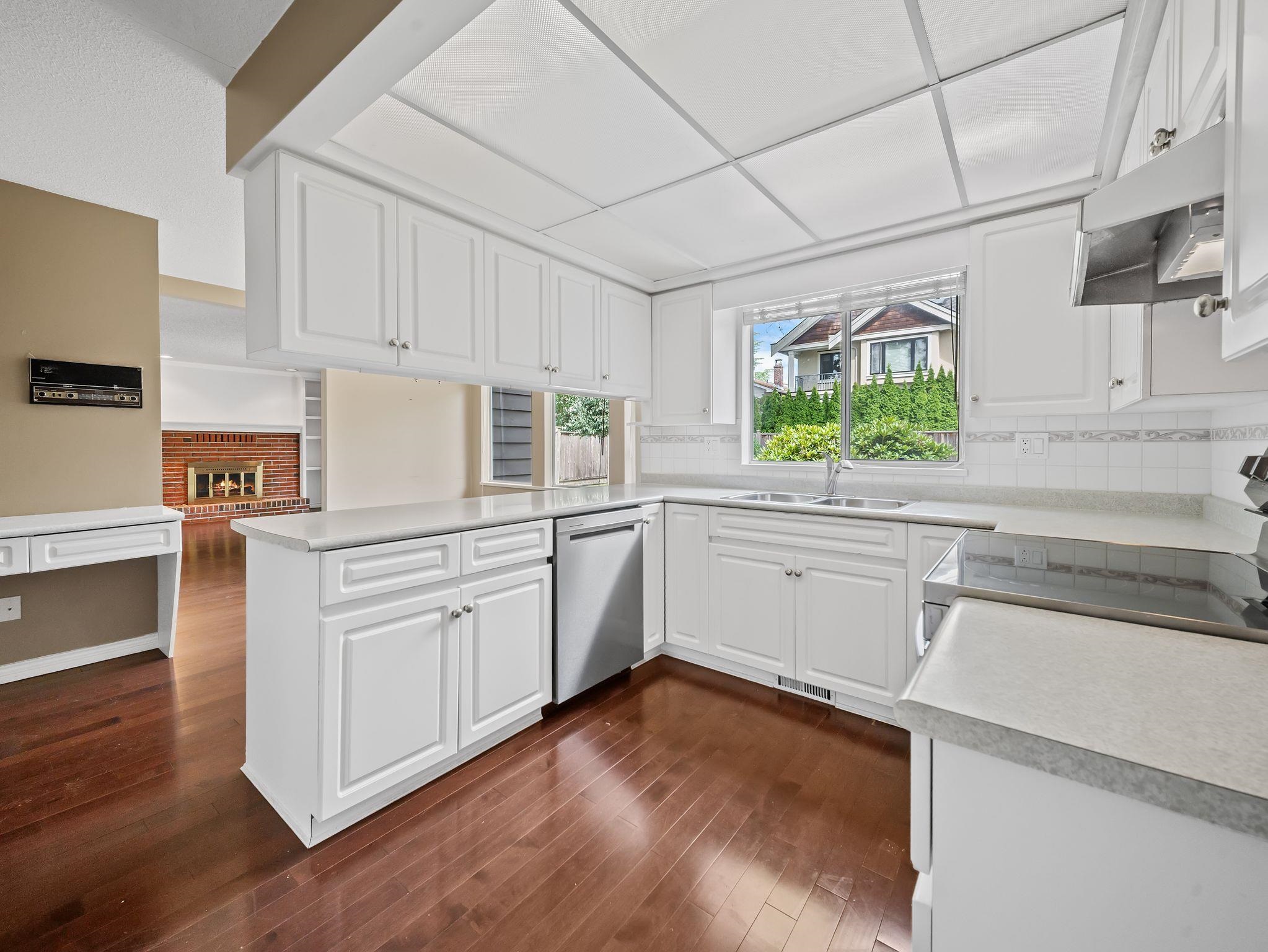 4237 CANDLEWOOD DRIVE