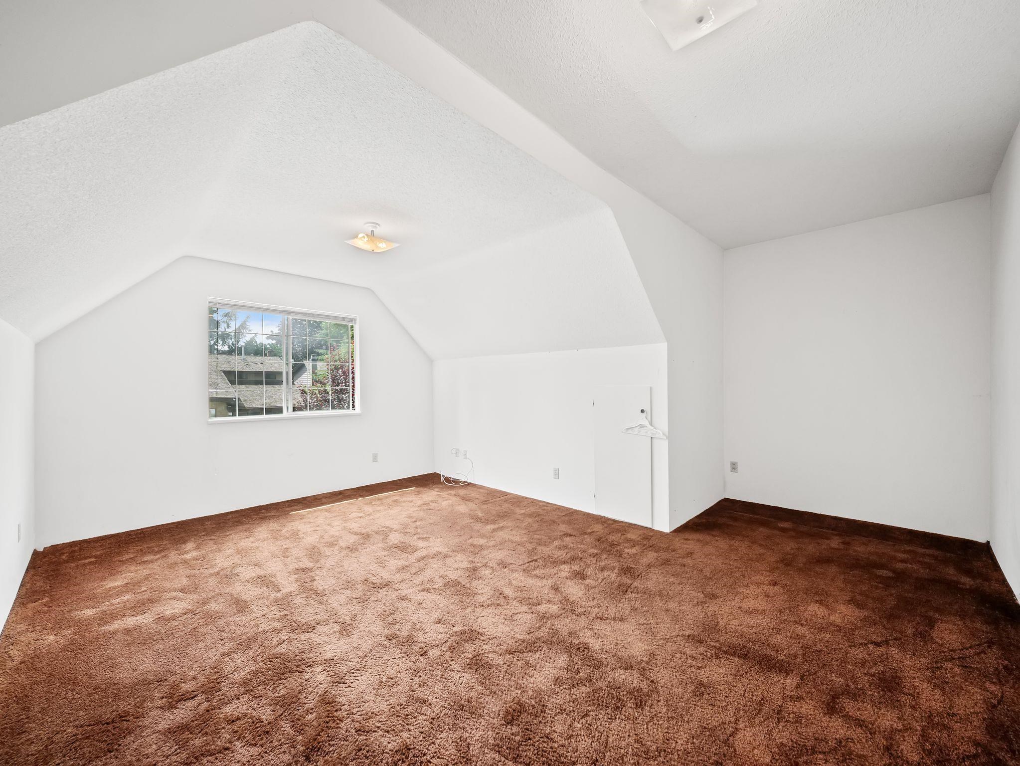 4237 CANDLEWOOD DRIVE
