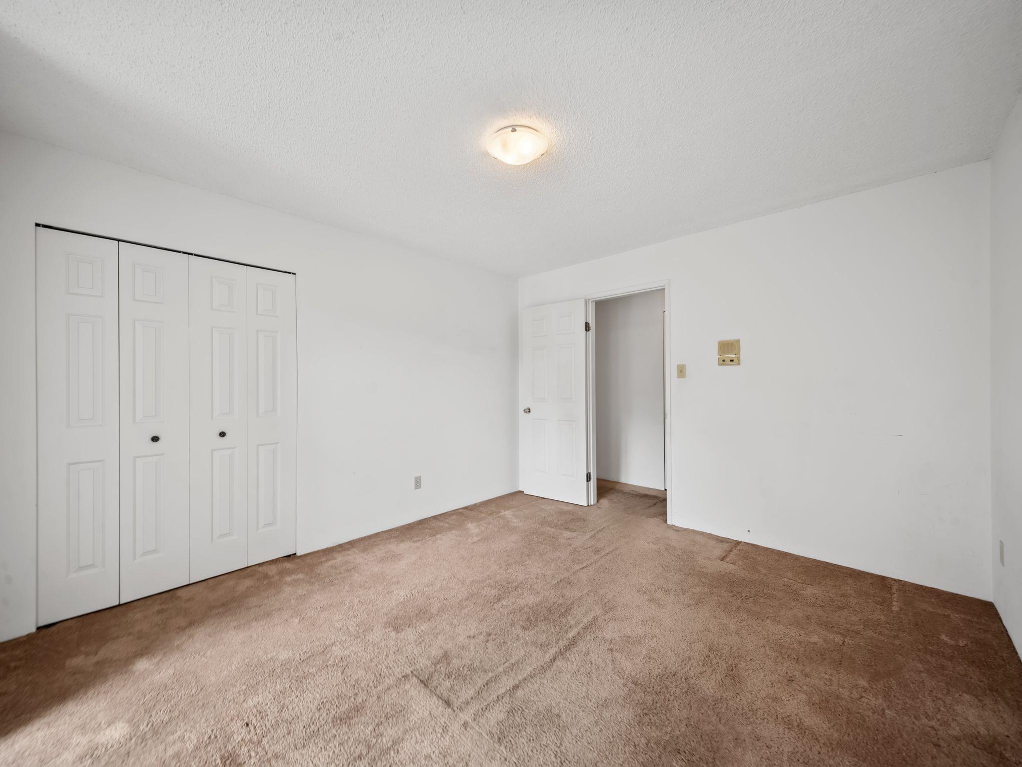 4237 CANDLEWOOD DRIVE