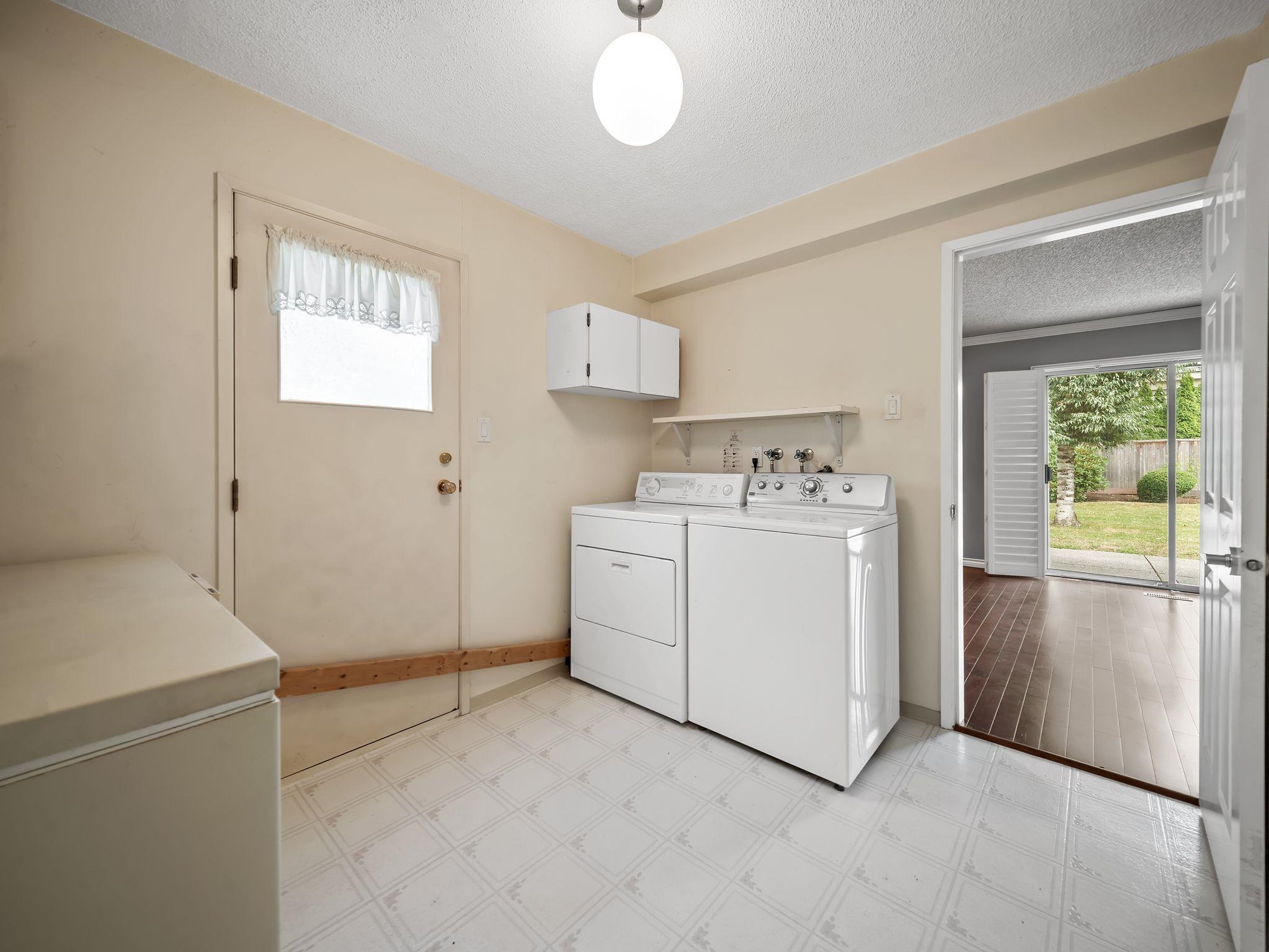 4237 CANDLEWOOD DRIVE