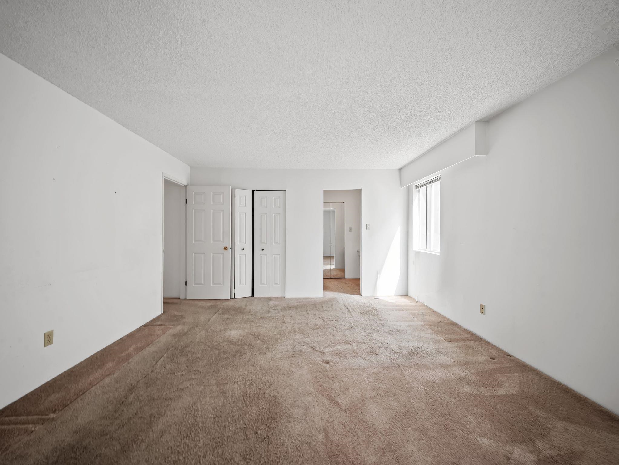 4237 CANDLEWOOD DRIVE